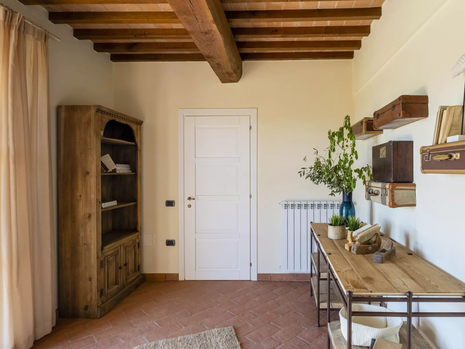 Ferienvilla 'Riparossa' mit eigenem Pool-Binnen