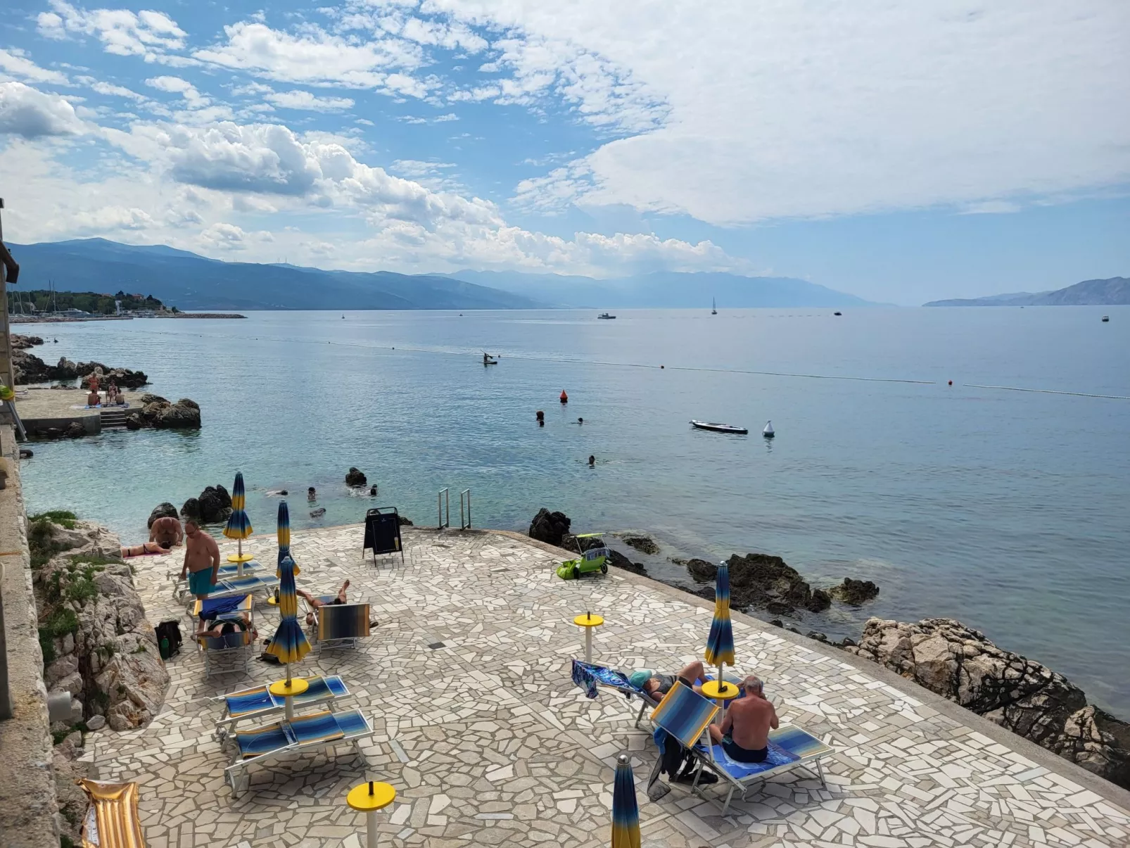 Wohnung in Novi Vinodolski-Buiten