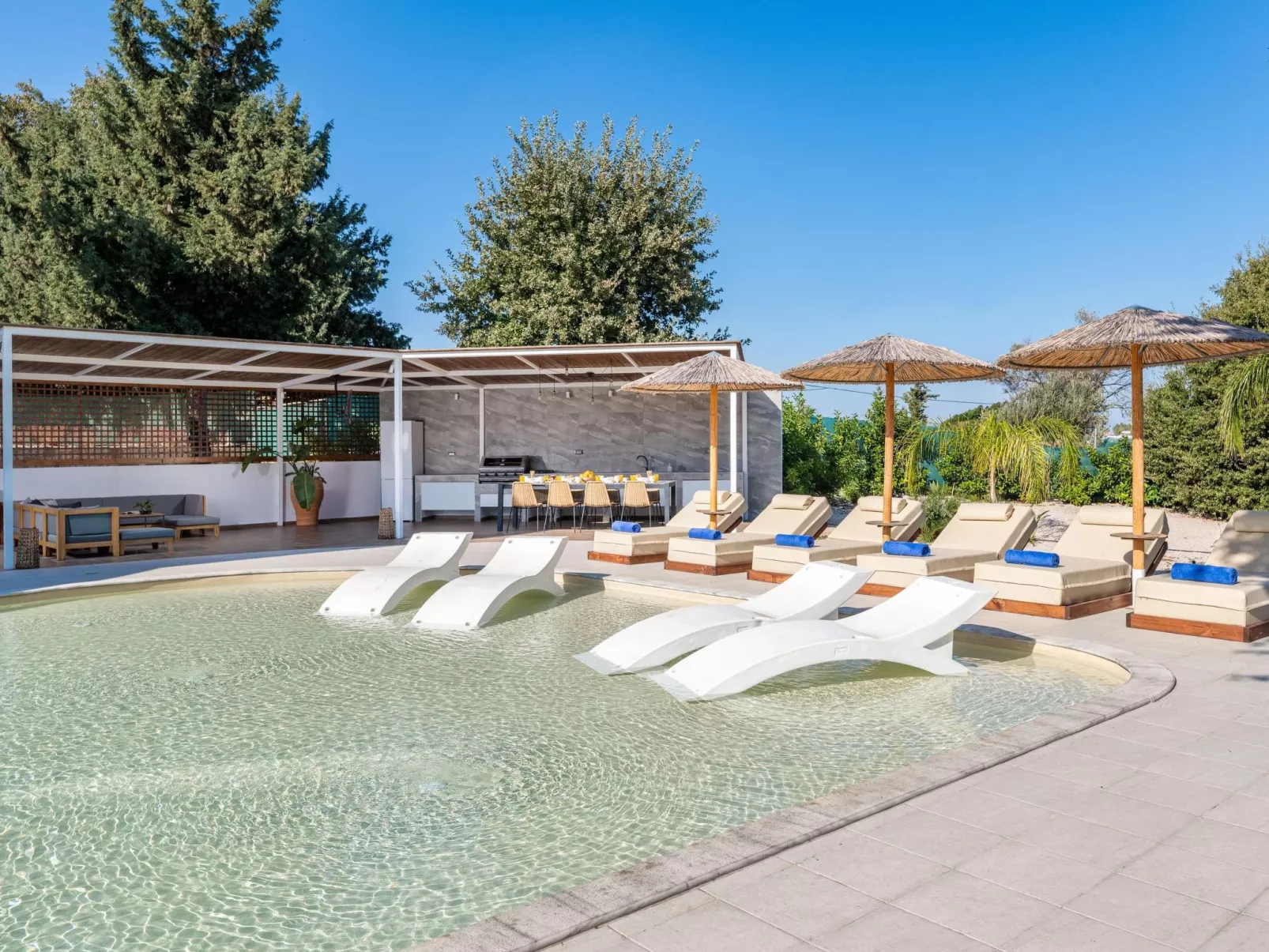 Villa Hamilton für 12 Personen in Rhodos-Stadt-Image-tags.info