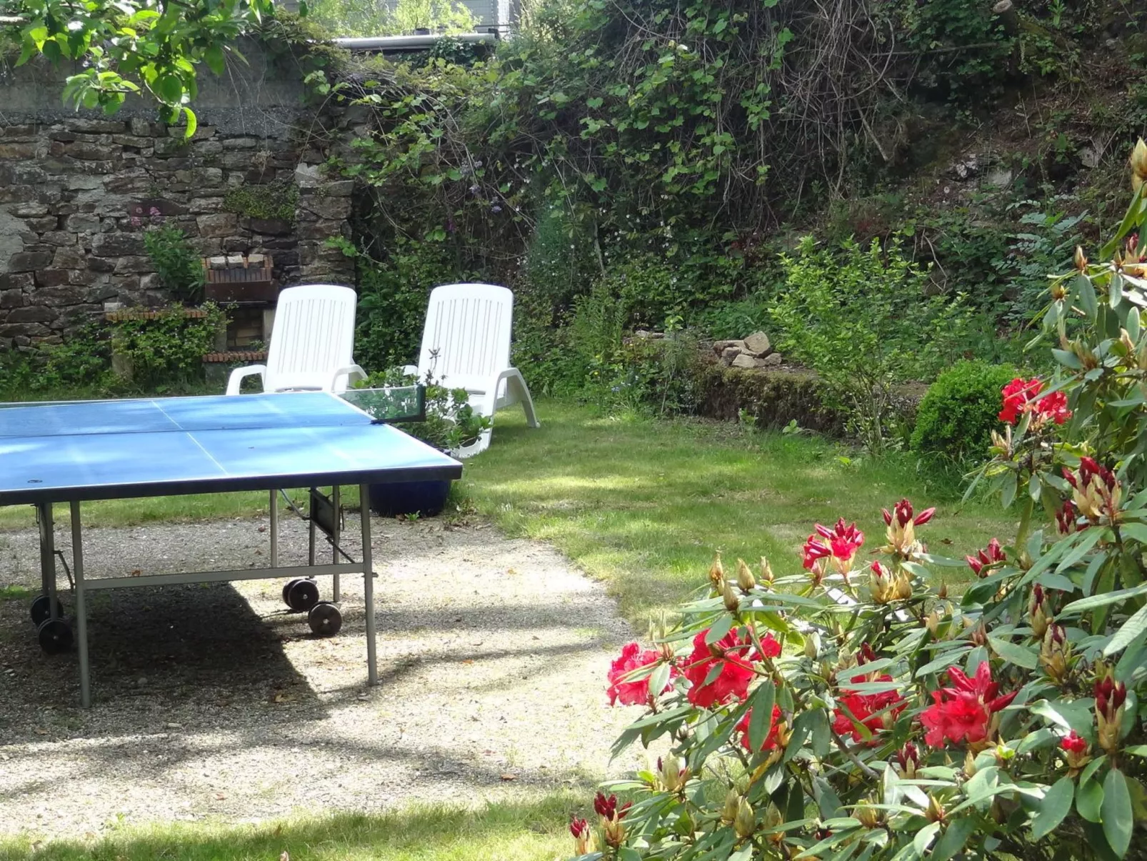 Apartment mit privater Terrasse am Fluss-Buiten