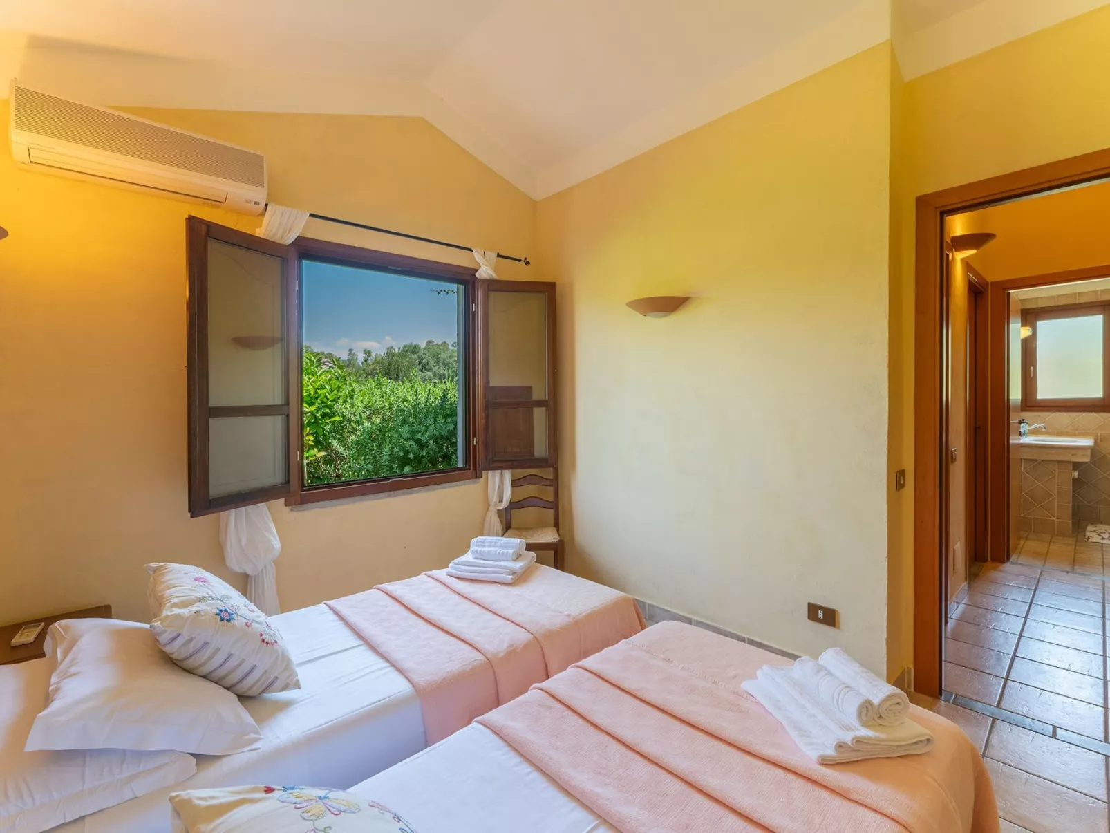 Baia delle Palme-Binnen