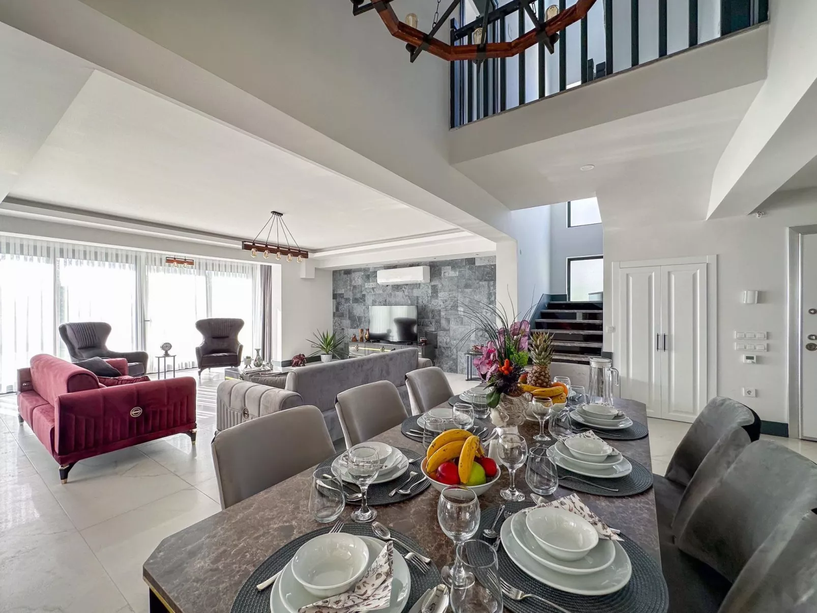 Luxuriöse Villa "Galaxy V2", 300 Meter vom Meer-Binnen