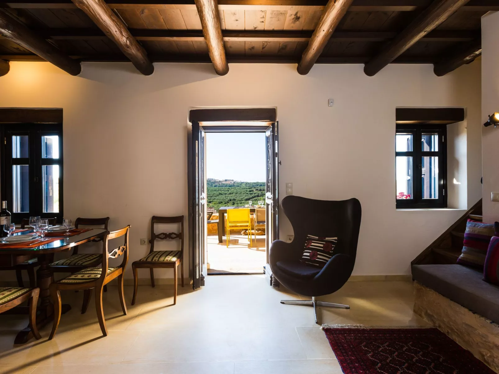 Freistehendes Ferienhaus mit großem Pool-Binnen