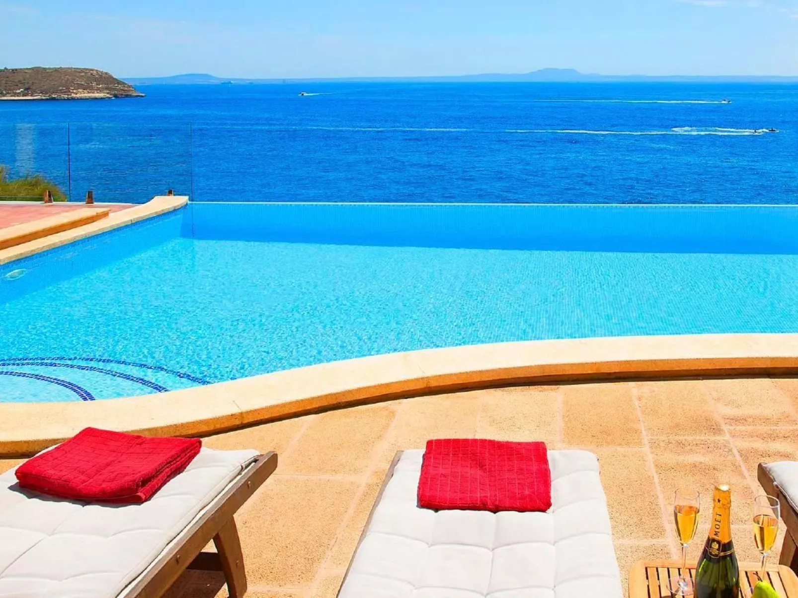 Spektakuläre Villa am Meer-Image-tags.info