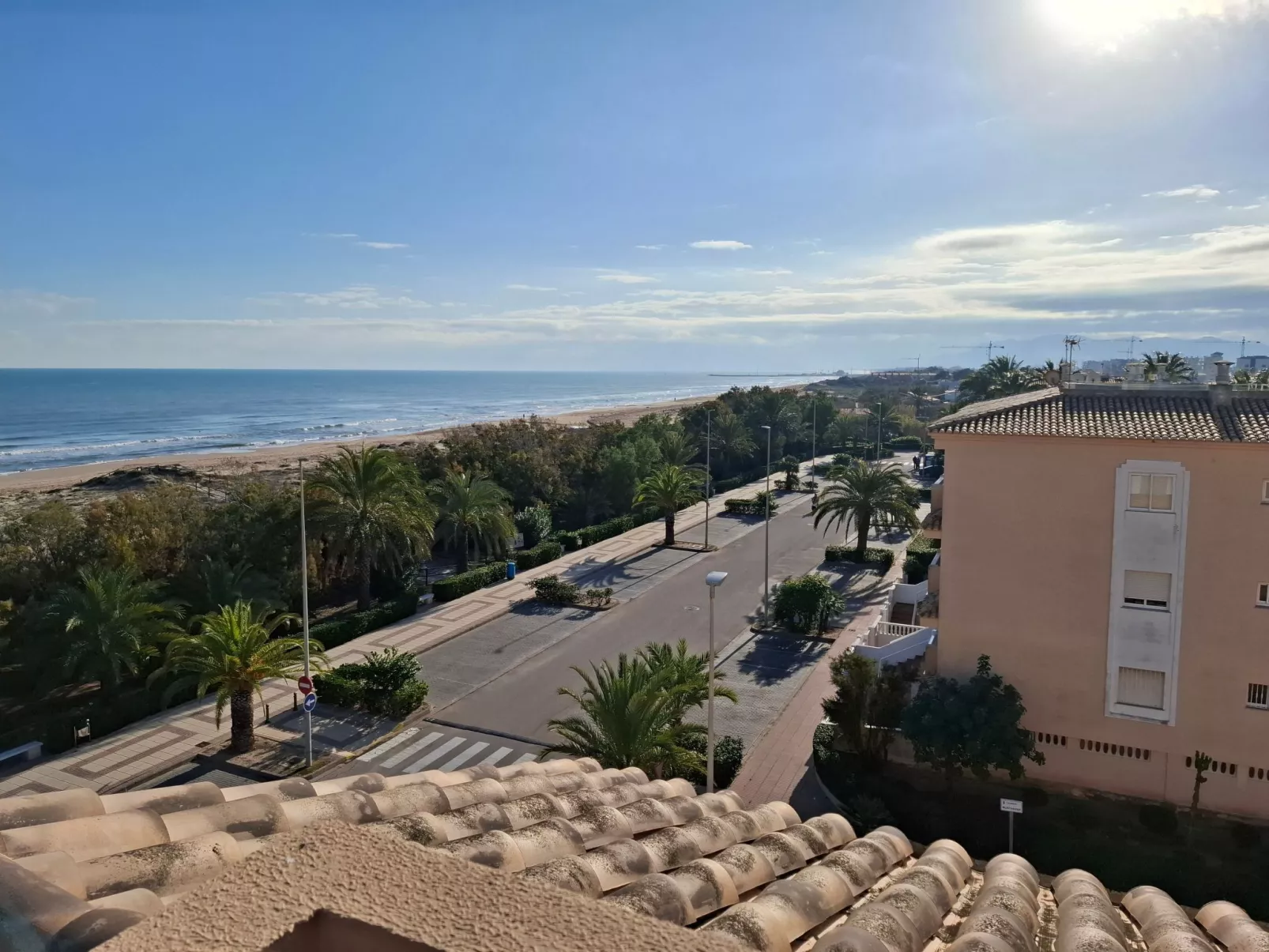 Wohnung Stella, 1. Reihe Meerblick und Palmen-Buiten