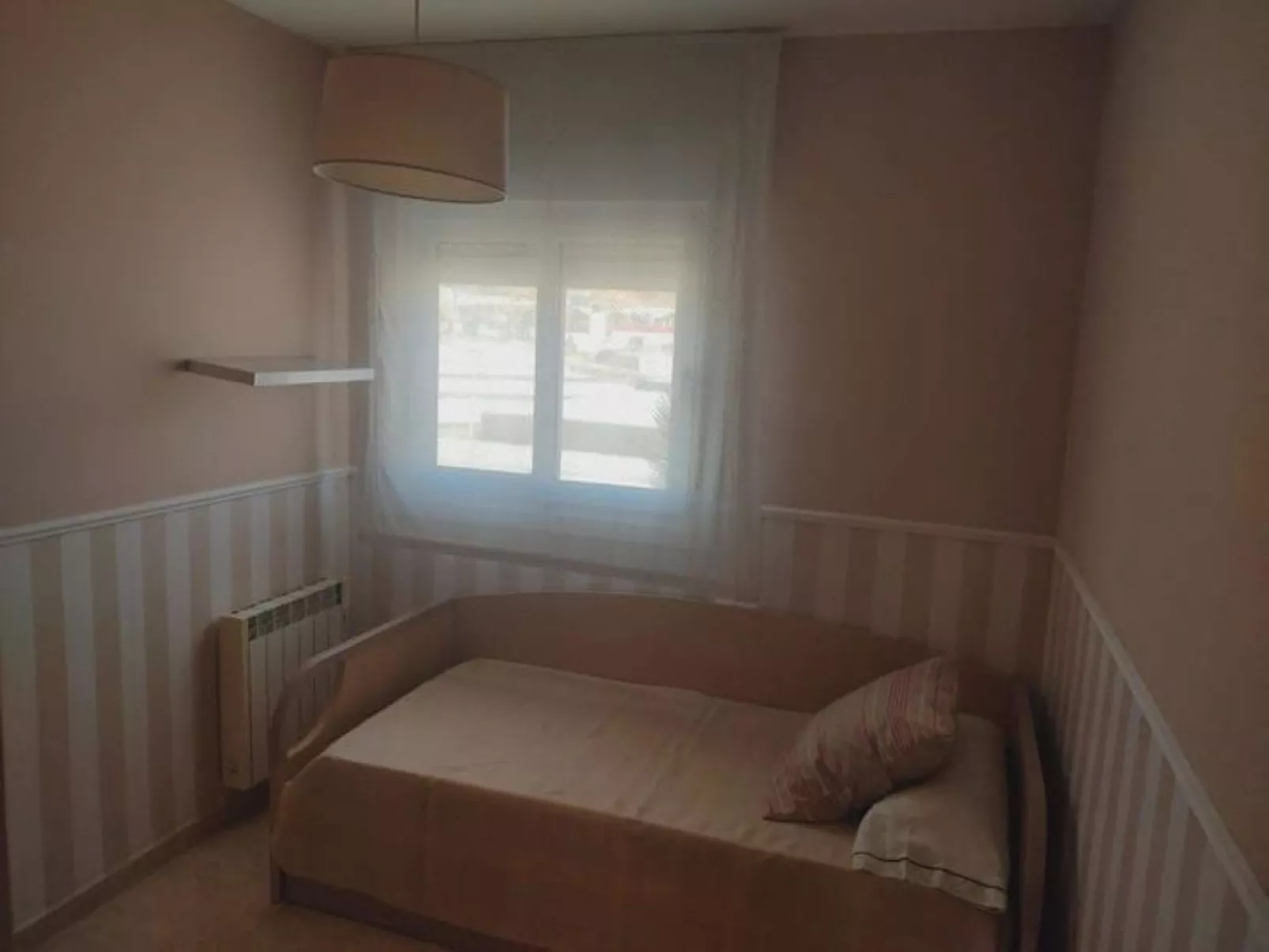 Sun Beach Aguadulce mit Parkplatz-Binnen