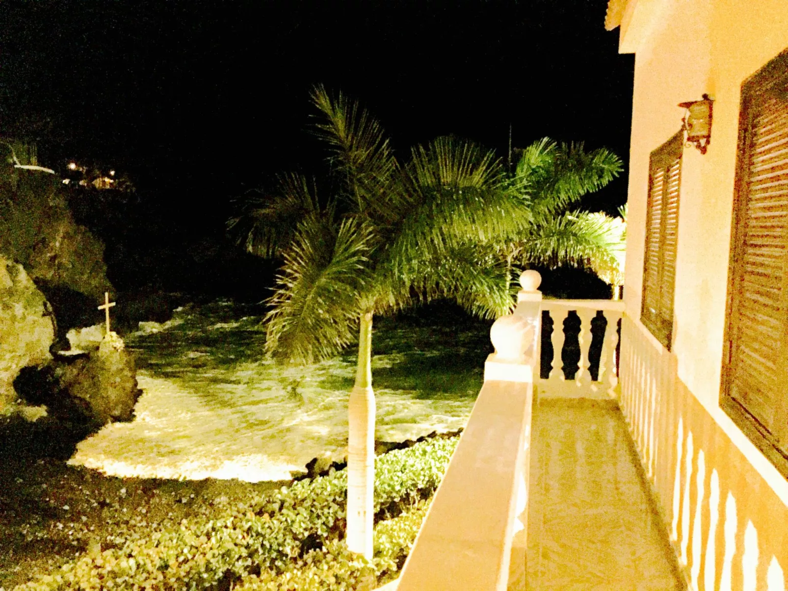 Für 3 Personen  + 1 Kind ca. 180 m&sup2; in Alcalá, Teneriffa (Westküste von Te-Buiten