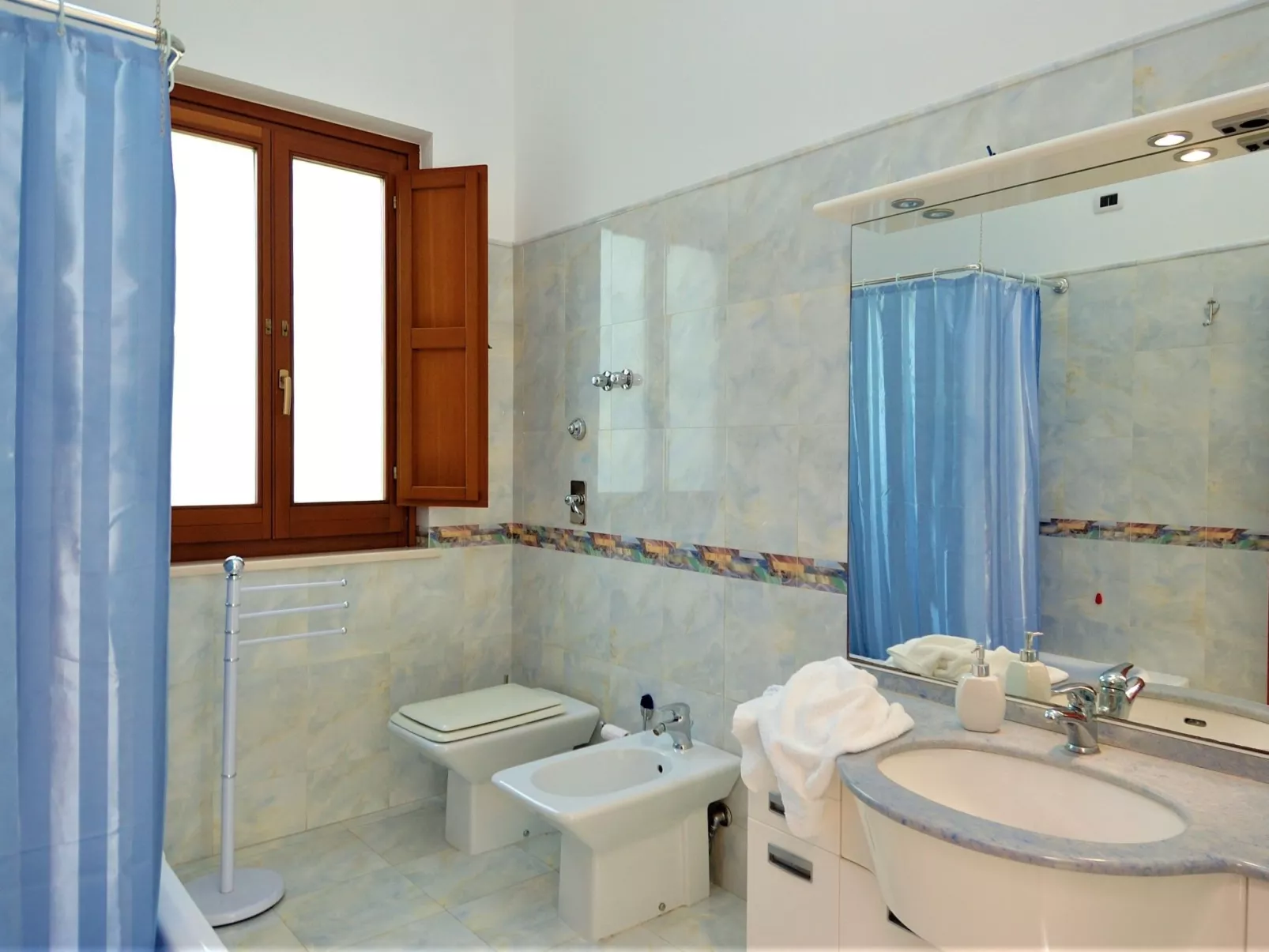 Ferienvilla "Vittoria" mit eigenem Pool-Image-tags.info