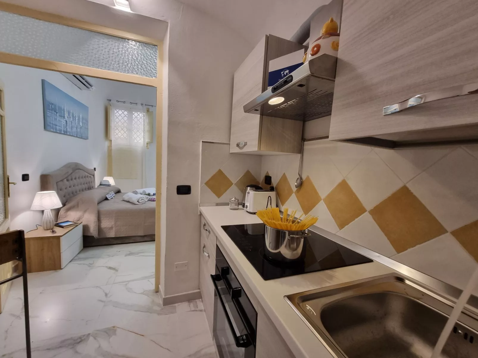 Donna Lidia von Holiday World-Binnen