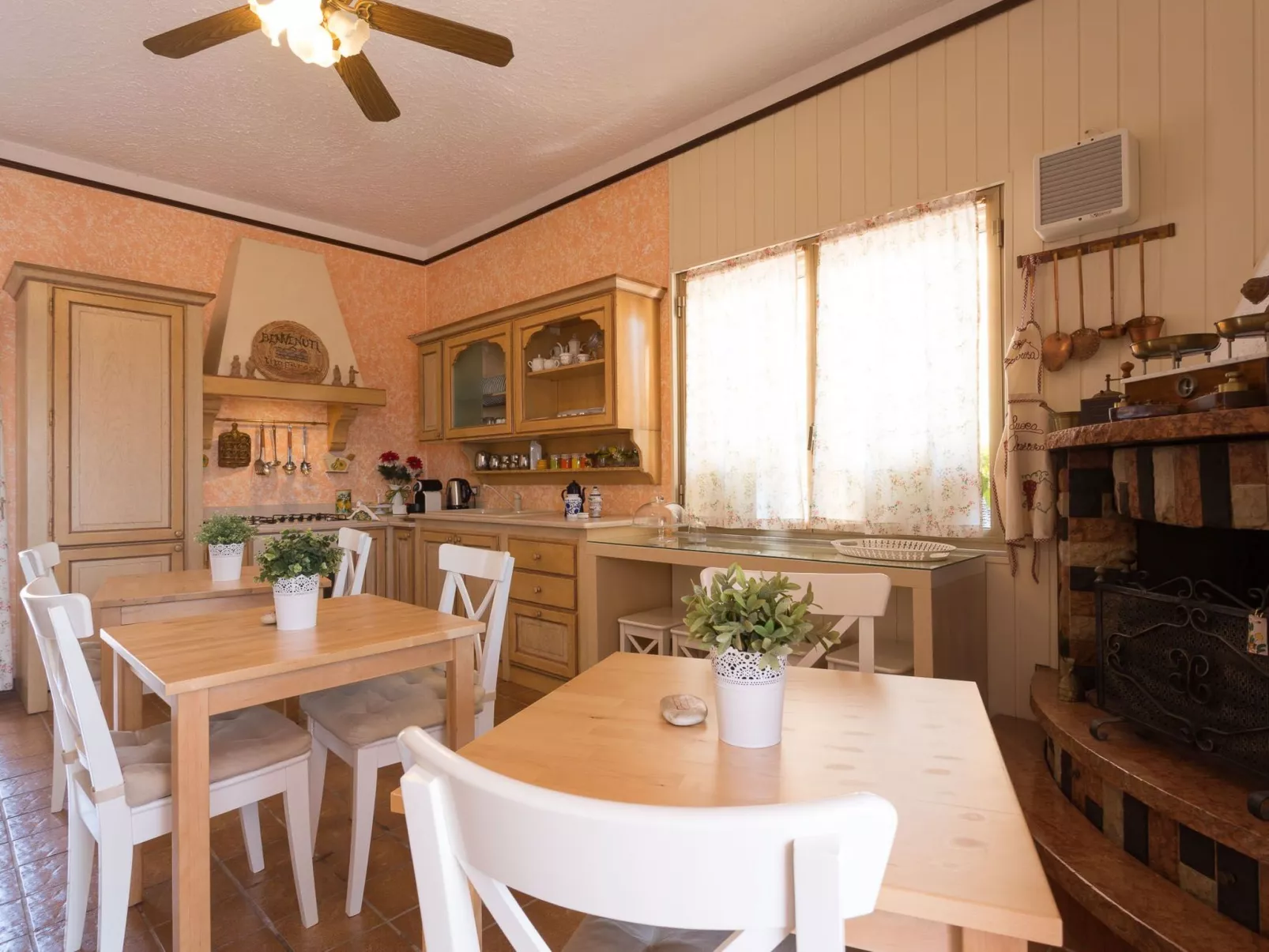 Angenehmes Haus mit privatem Pool-Image-tags.info