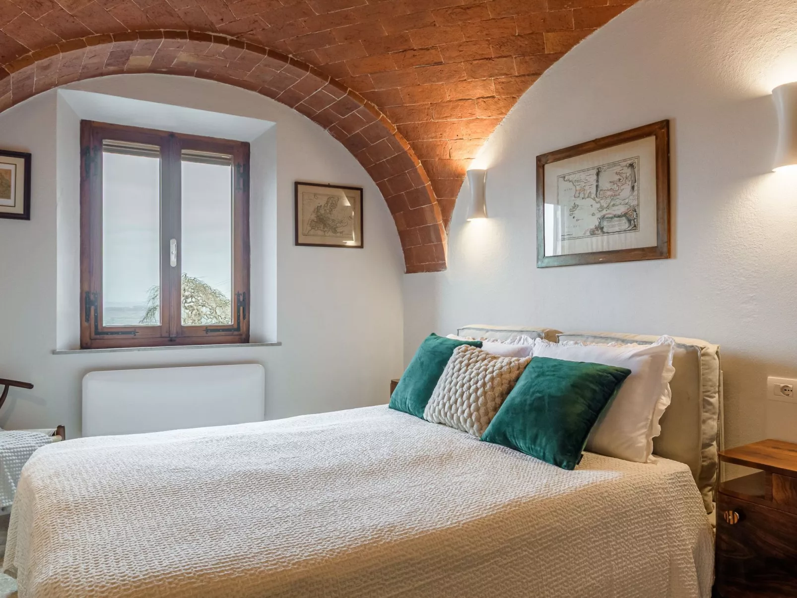 Toskanisches Apartment mit Gewölbedecken und Terrasse-Binnen