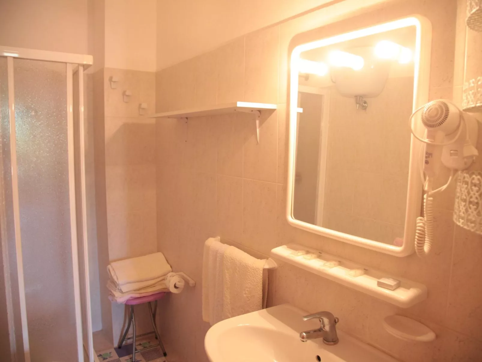 "Bilocale 4 pax"-Image-tags.info