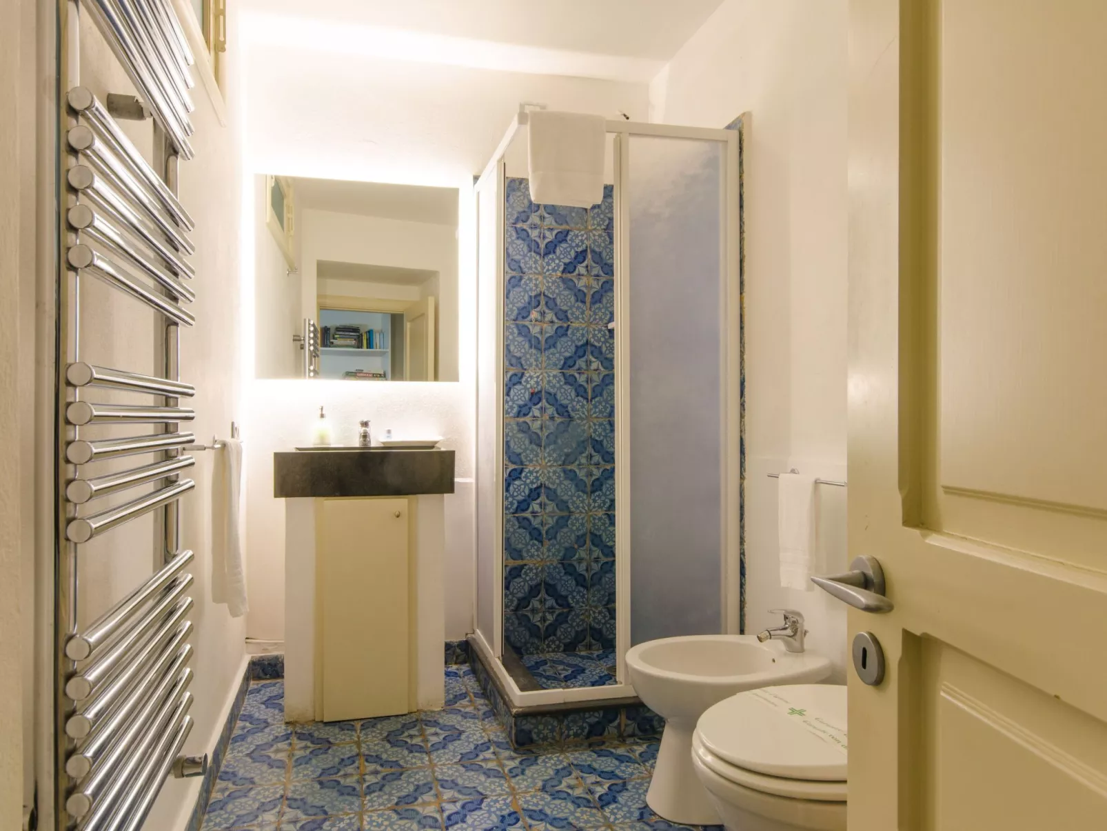 Ferienvilla mit Whirlpool-Binnen