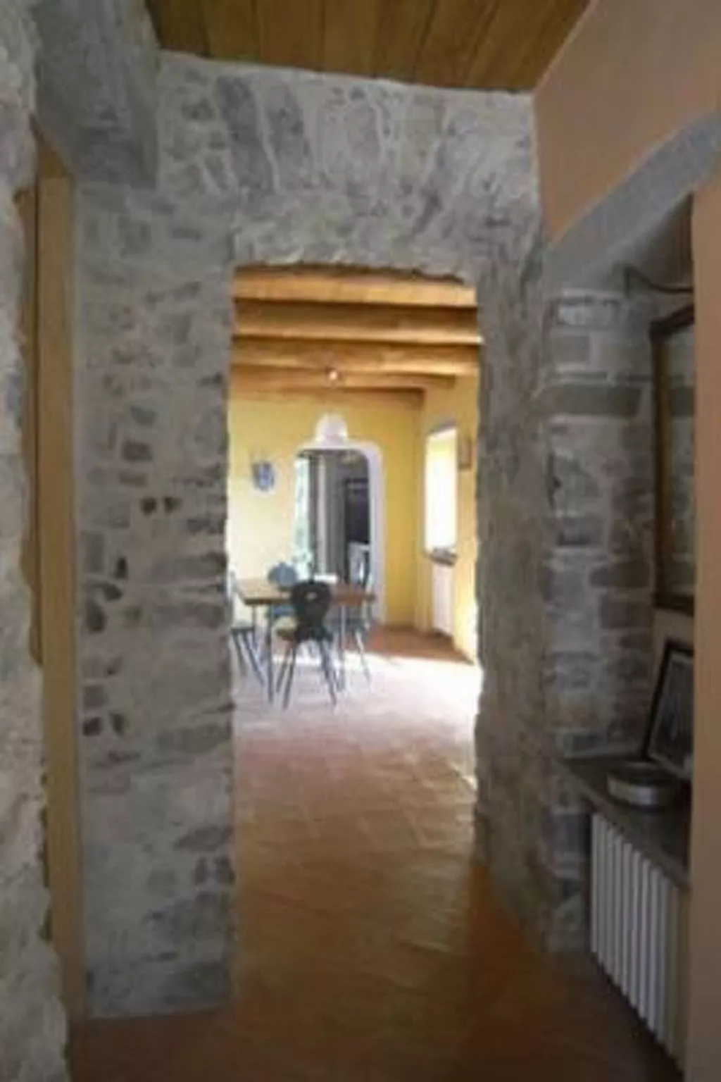 Natursteinhaus mit Panoramablick zum Meer-Binnen