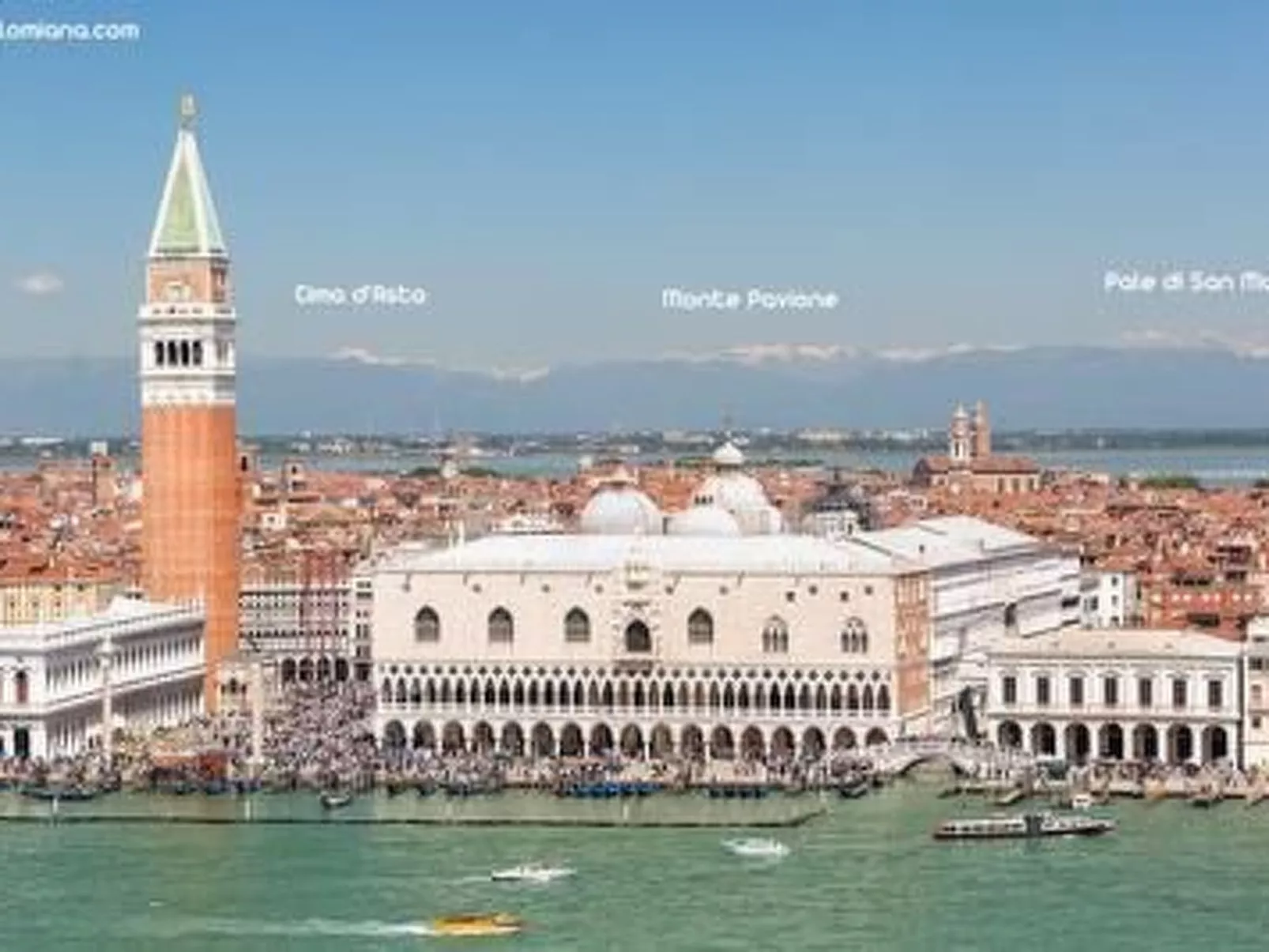 Romantisches Chalet in den Wiesen der Dolomiten-Image-tags.info