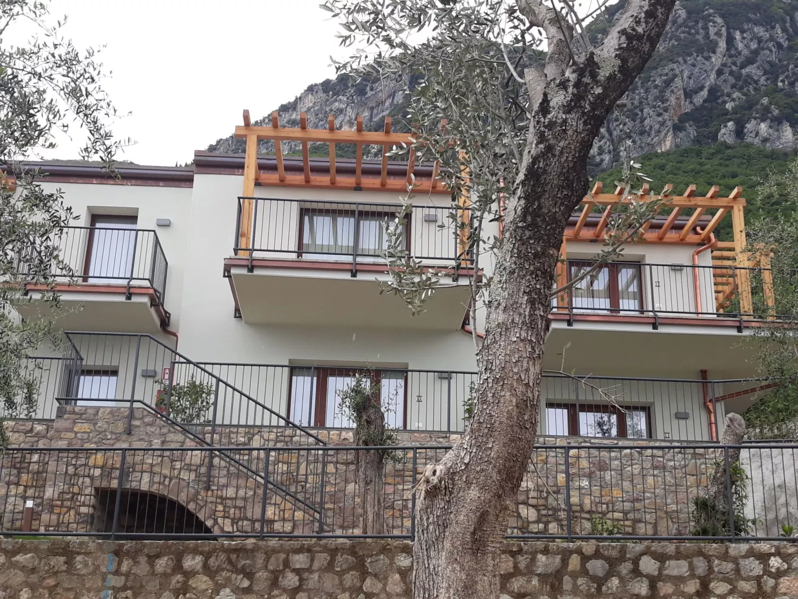 Anwesen "Dany" mit Blick aufs Wasser-Buiten