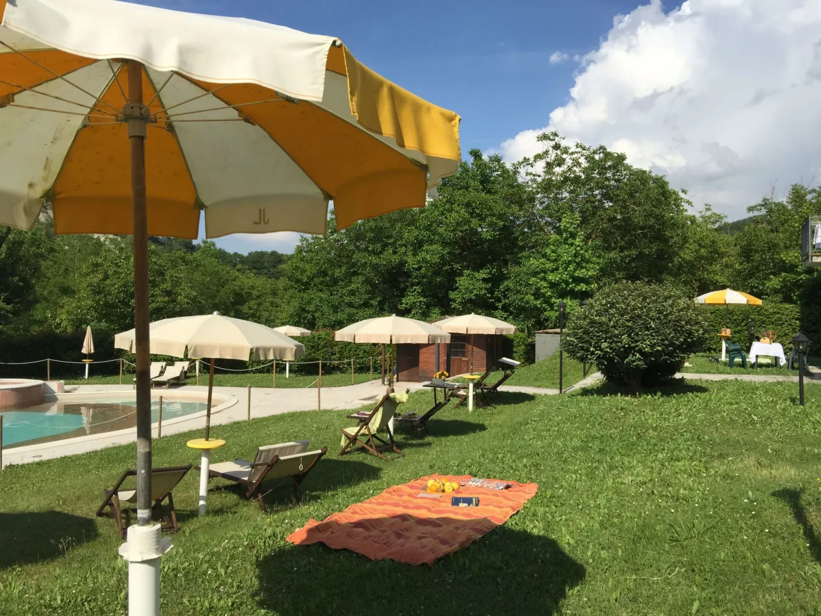 Wohnung in Apecchio mit Garten-Buiten