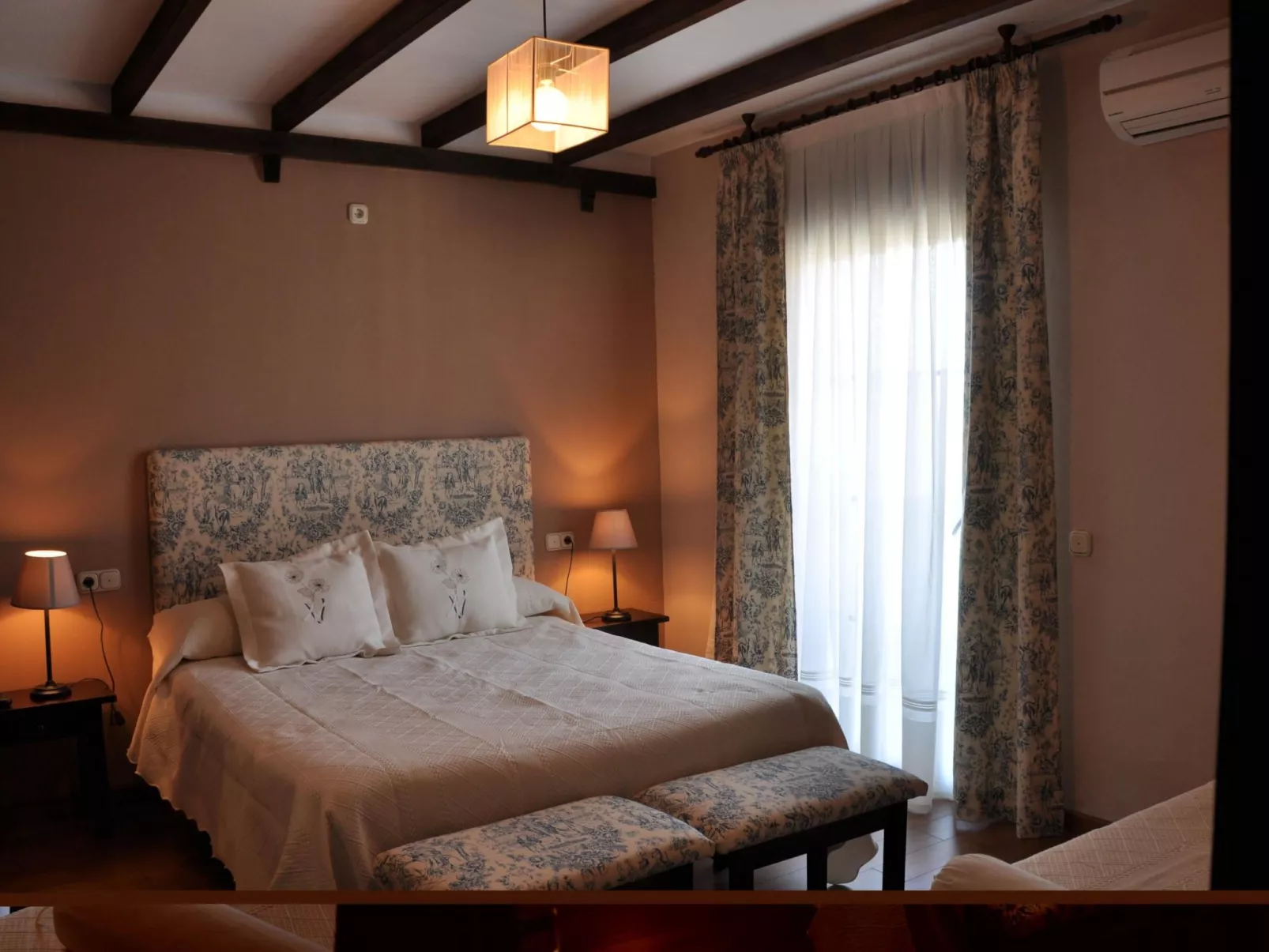 El Mirador del Soto-Image-tags.info