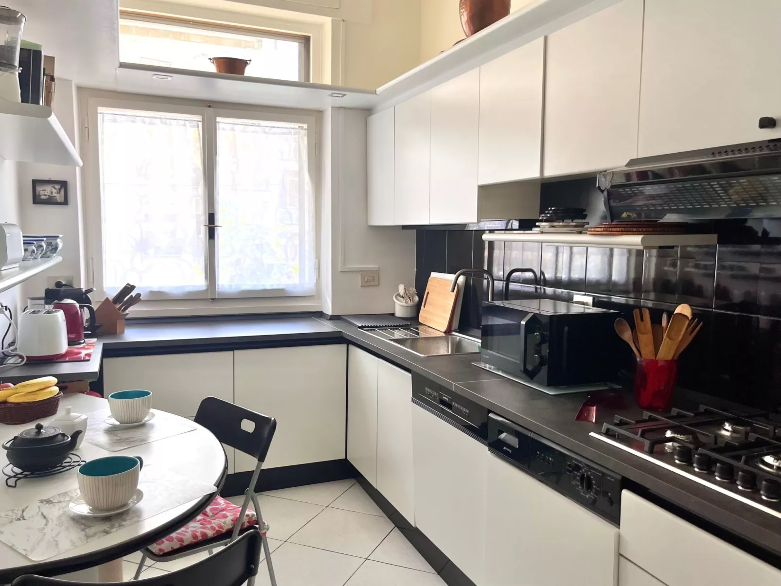 "Vatikan - Apt. x 4-Binnen