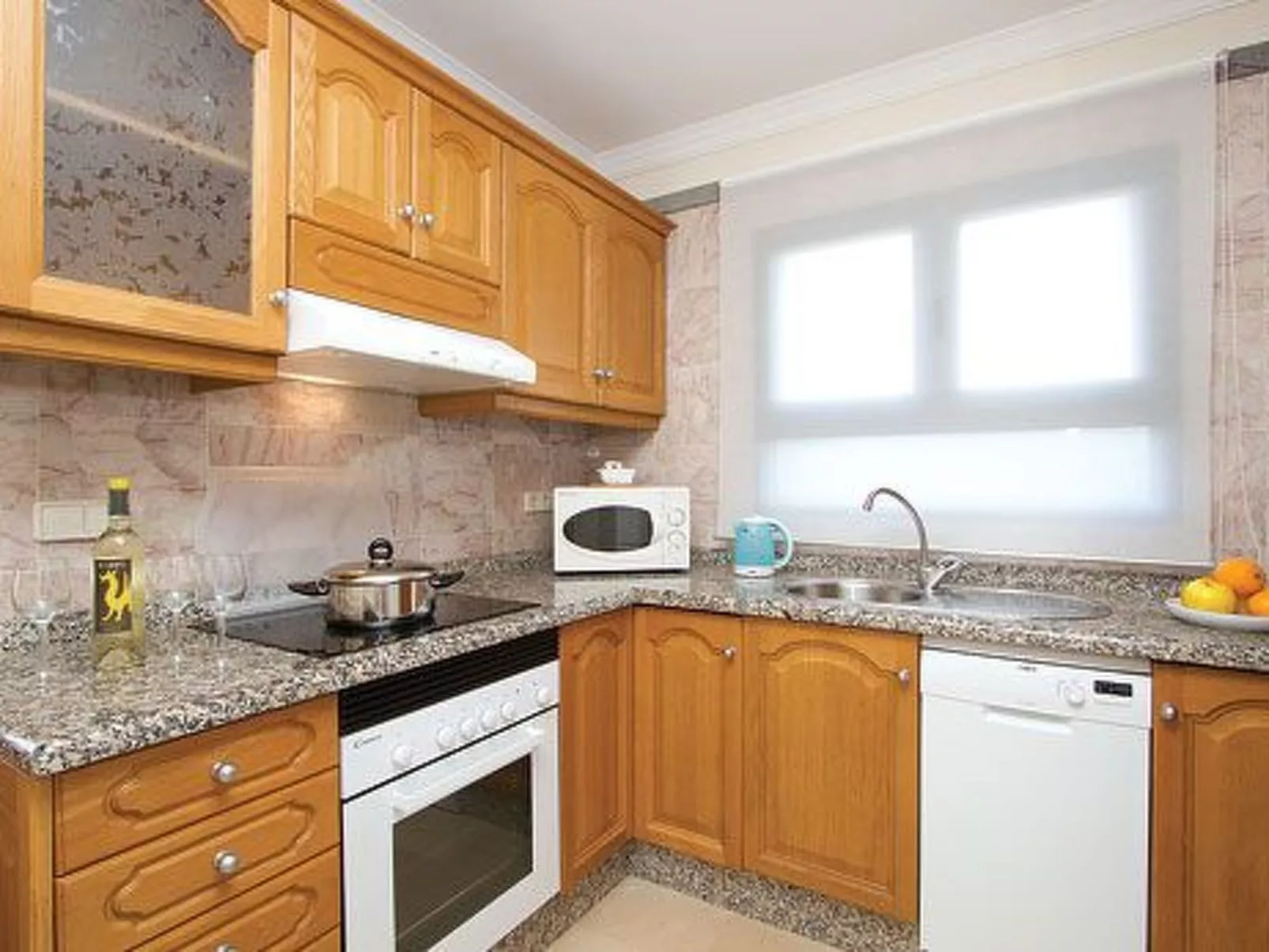 In Yaiza mit Großem Balkon-Image-tags.info