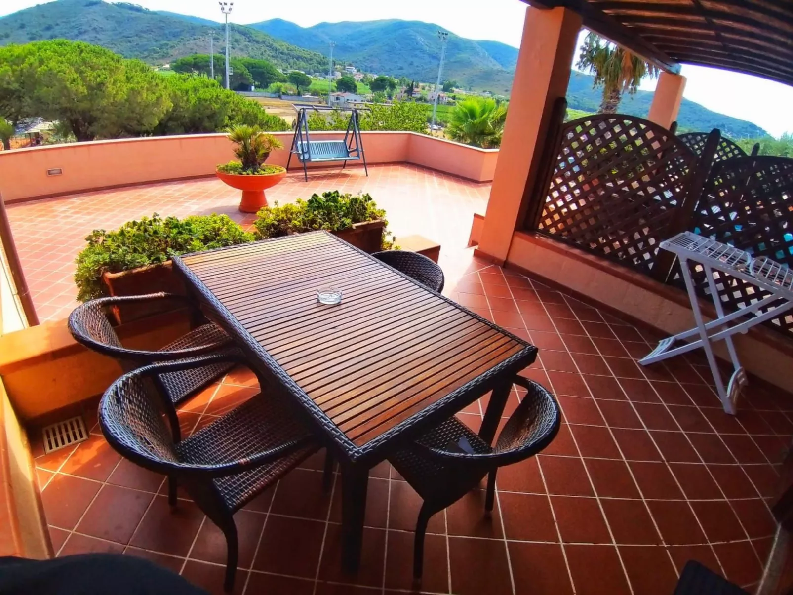 Drei-Zimmer-Wohnung für max. 3 Erwachsene und 2 Kinder bis zu 12 Jahren-Image-tags.info