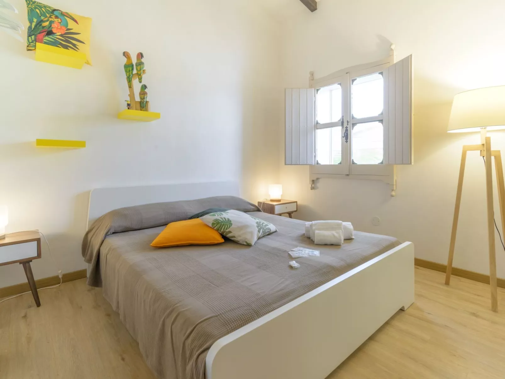 Villa am Sandstrand von Punta Secca-Image-tags.info