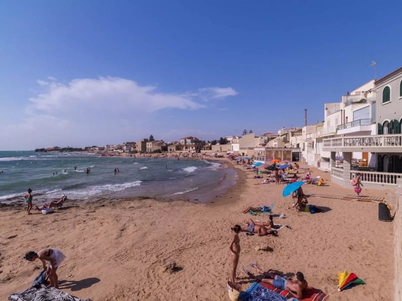 Agamennone, Wohnung 20 Meter vom Meer entfernt mit einer möblierten Terrasse.-Image-tags.info