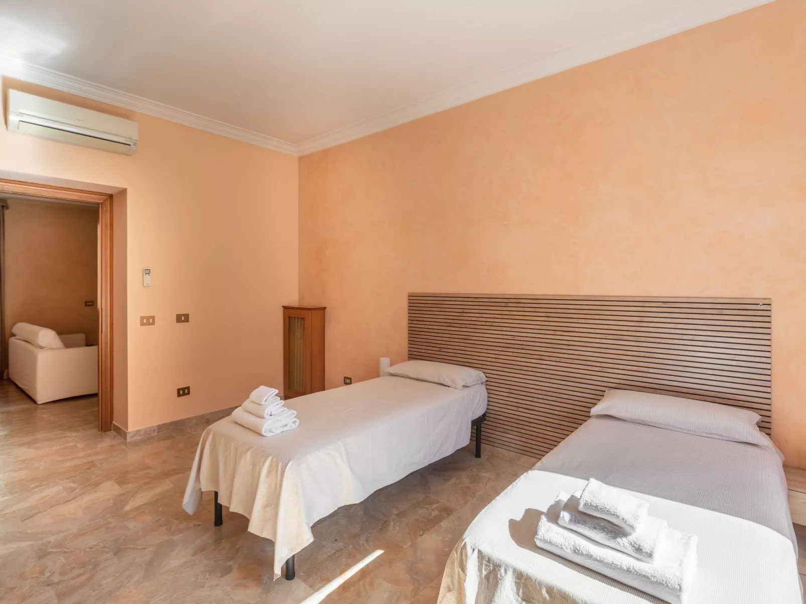 Wohnung27. AC Wi-Fi Metro, Geräumig, S. Giovanni-Image-tags.info