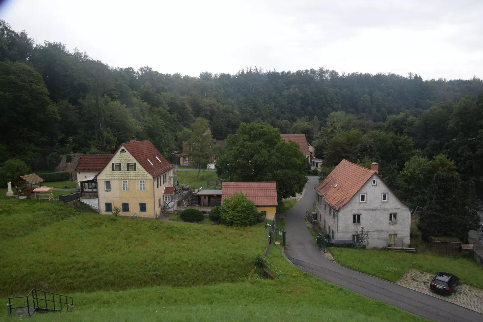 Ferienwohnug an der Saale-Gebieden zomer 1km