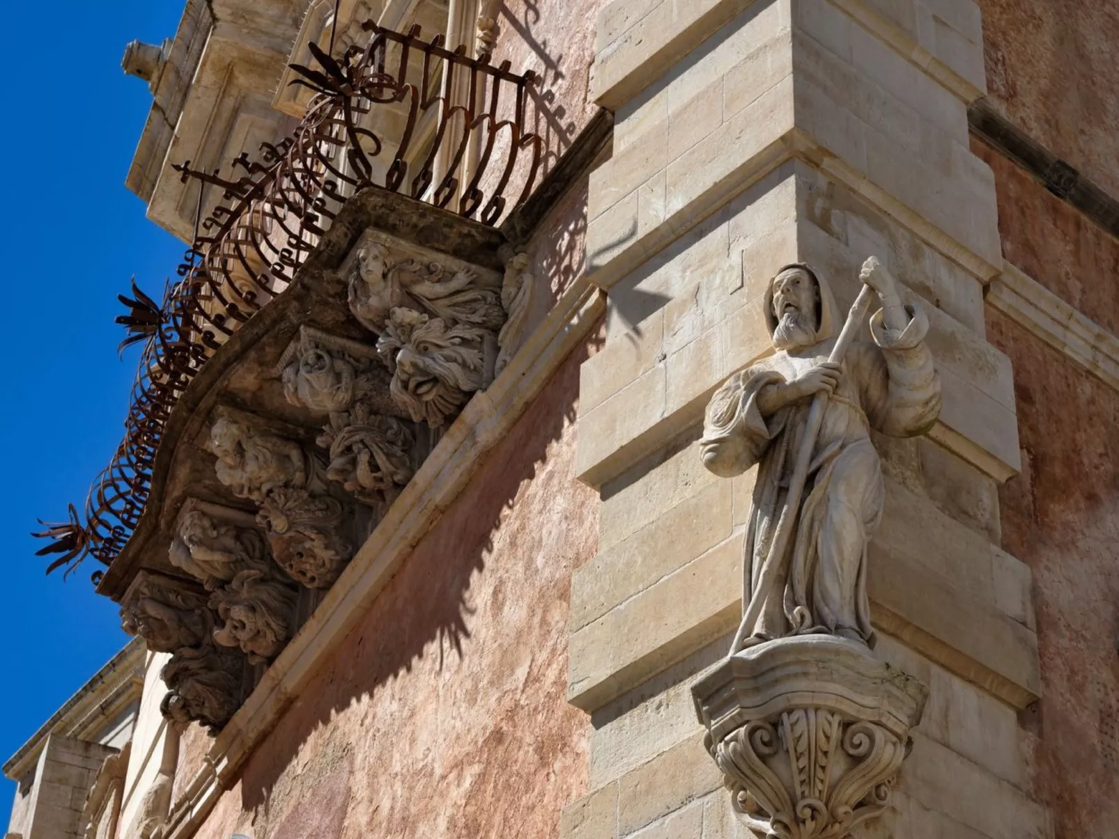 Ettore, Wohnung mit Blick auf die Kathedrale von Ibla-Image-tags.info