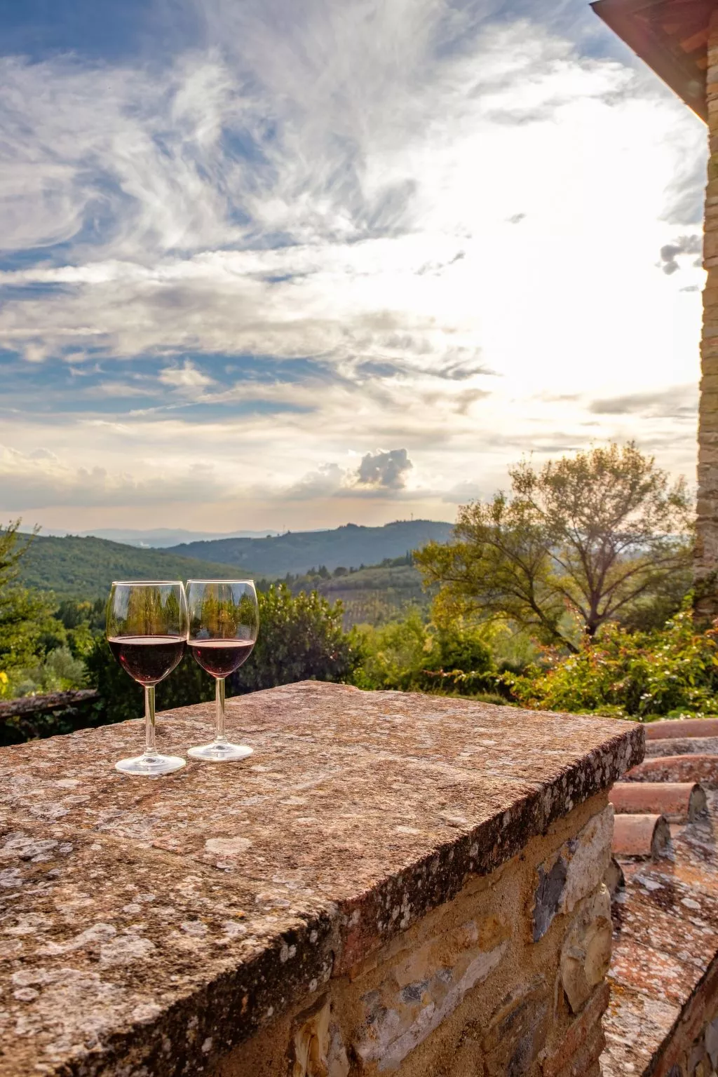 Sage' Anwesen mit Gemeinschaftspool-Buiten