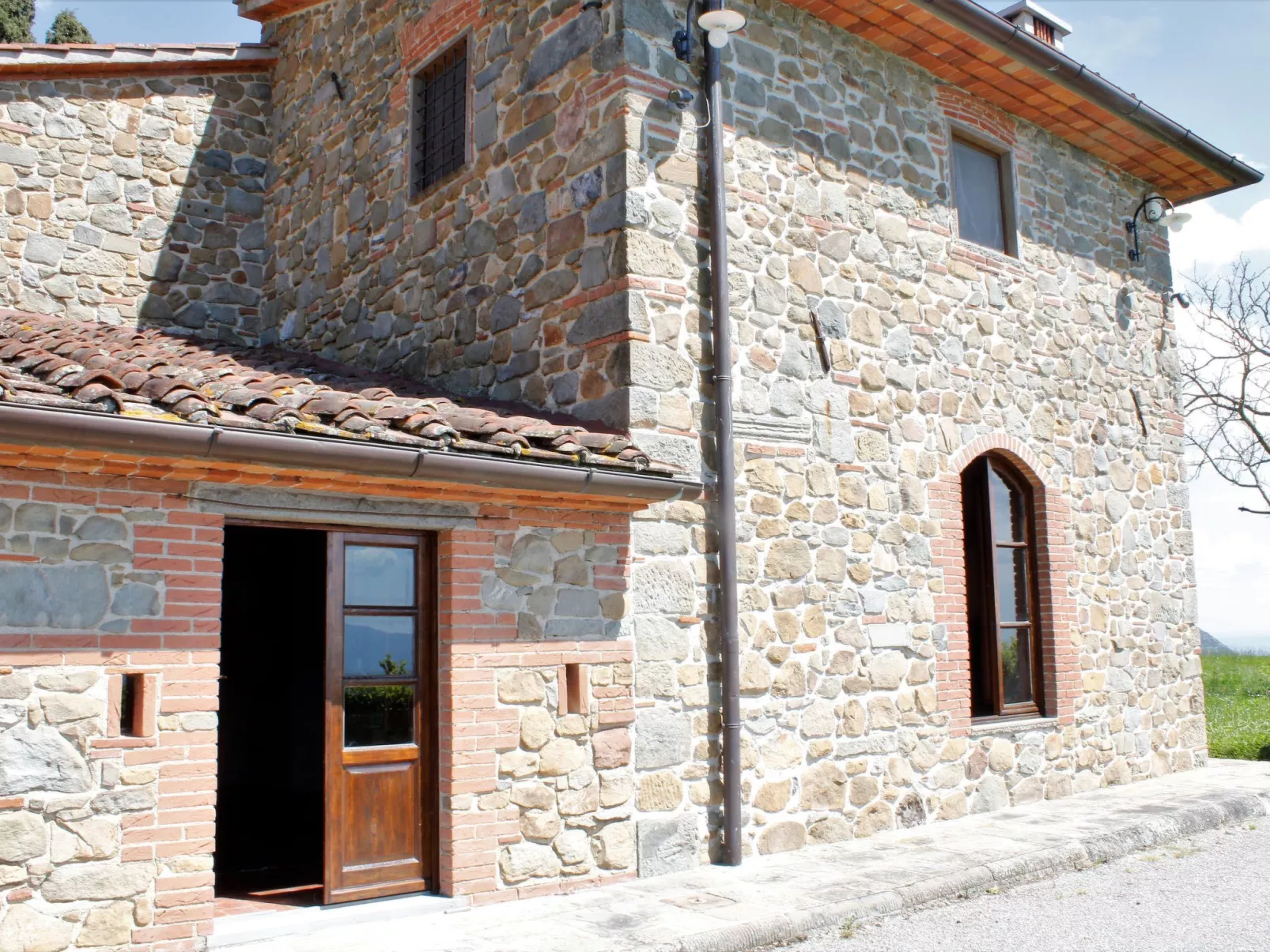 Für 10 Personen in Montecatini Tere, Toskana (Provinz Pistoia)-Buiten