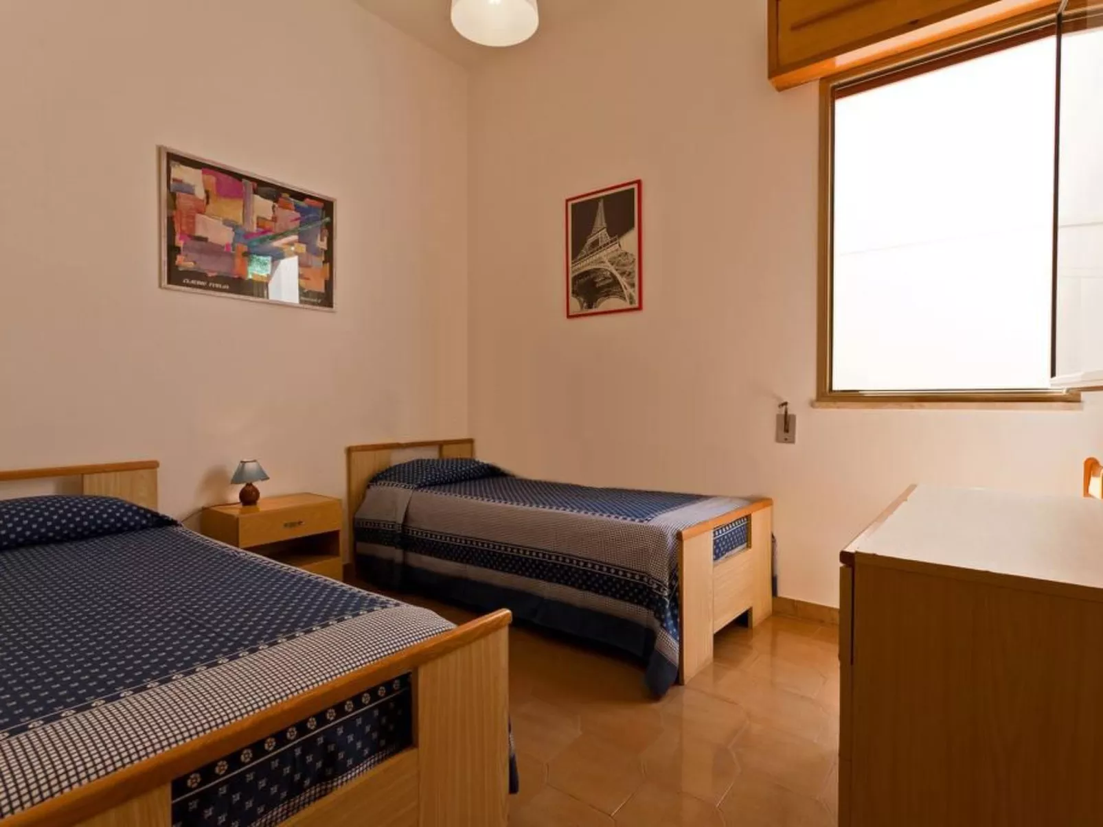 Helle Wohnung in Santa Maria al Bagno-Image-tags.info