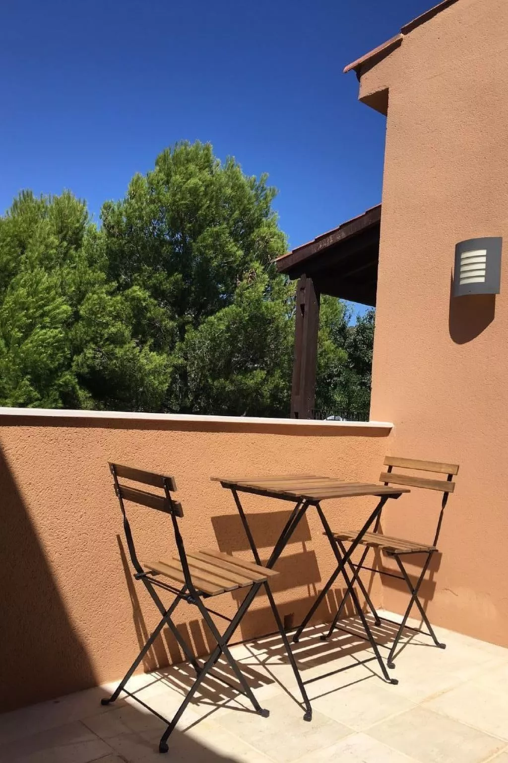 Haus in Bonmont mit Schwimmbad und Port Aventura-Buiten