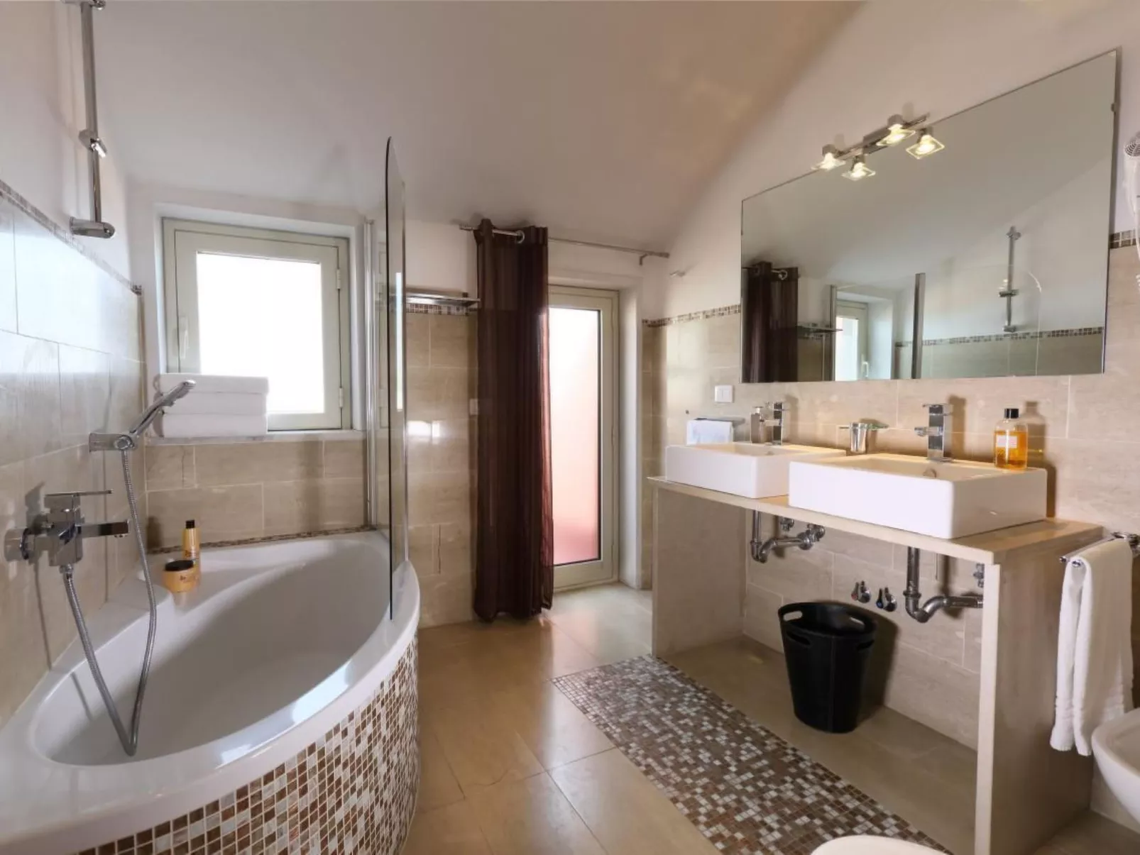 Citycenter Apartment-Image-tags.info