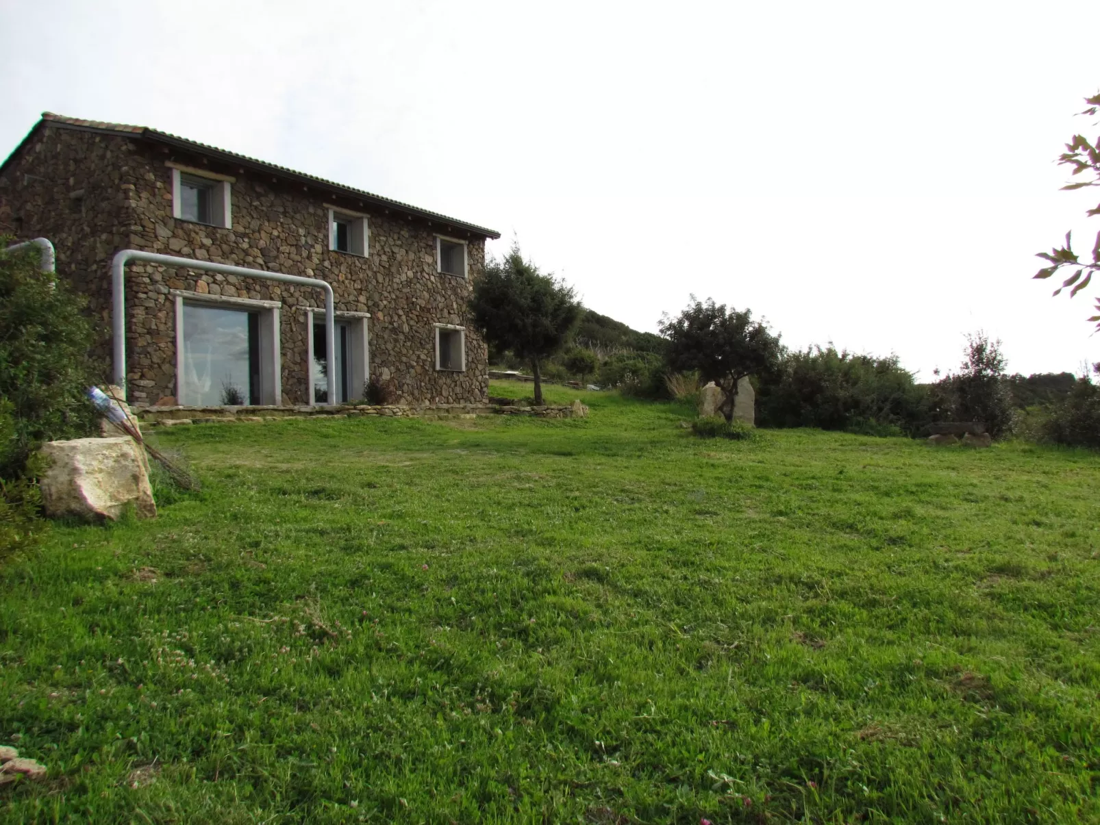 Unterkunft in einer Höhle mit Privatparkplatz-Buiten