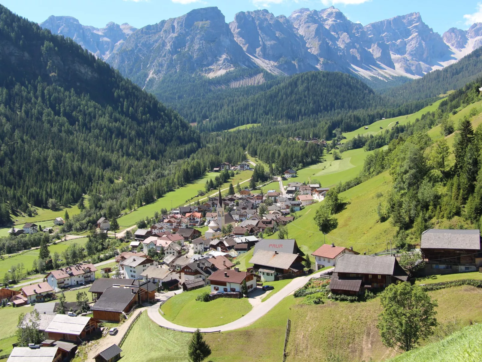 Wohnung "Ciasa Linda App. 1"-Buiten