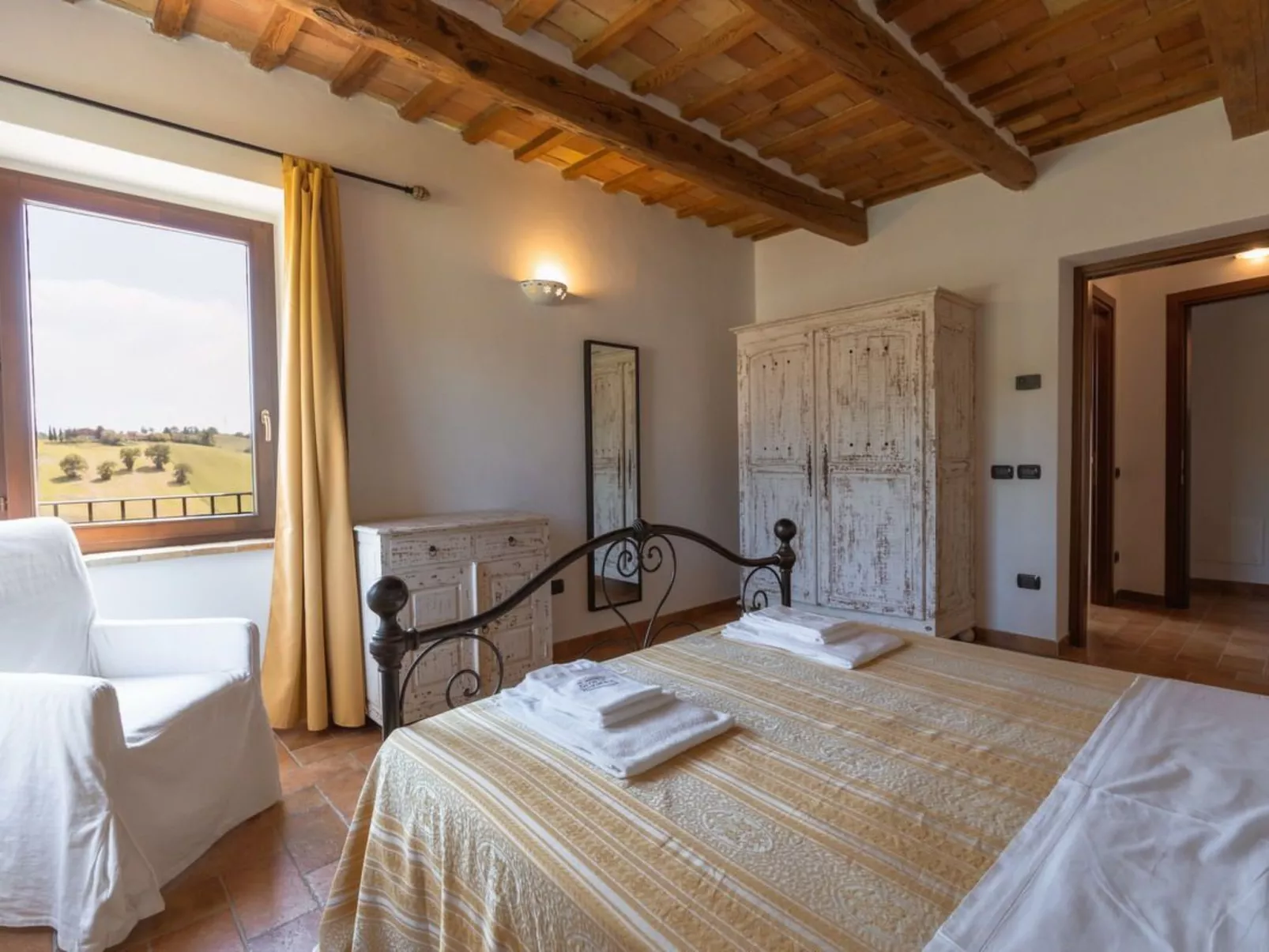 Villa mit privatem Pool und Wellnessbereich-Image-tags.info