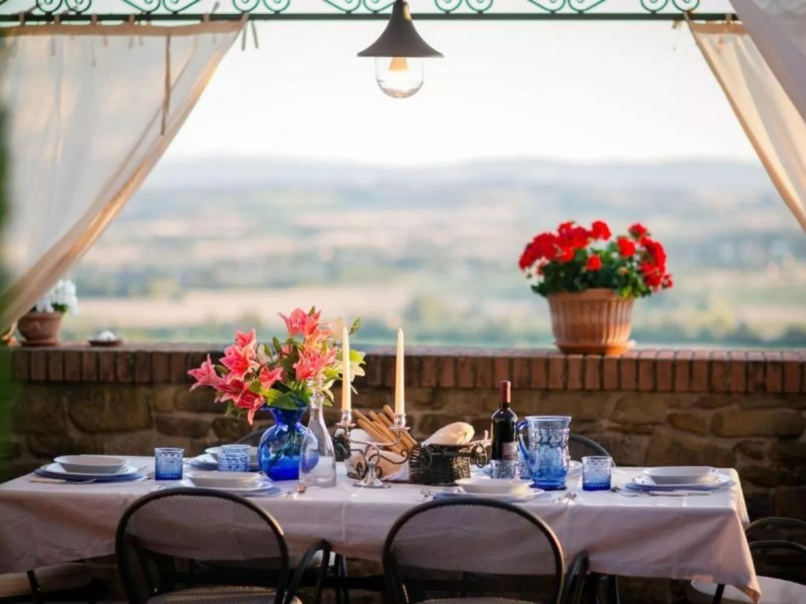 Wunderschöne Wohnung in Cortona mit Großer Terrasse-Image-tags.info