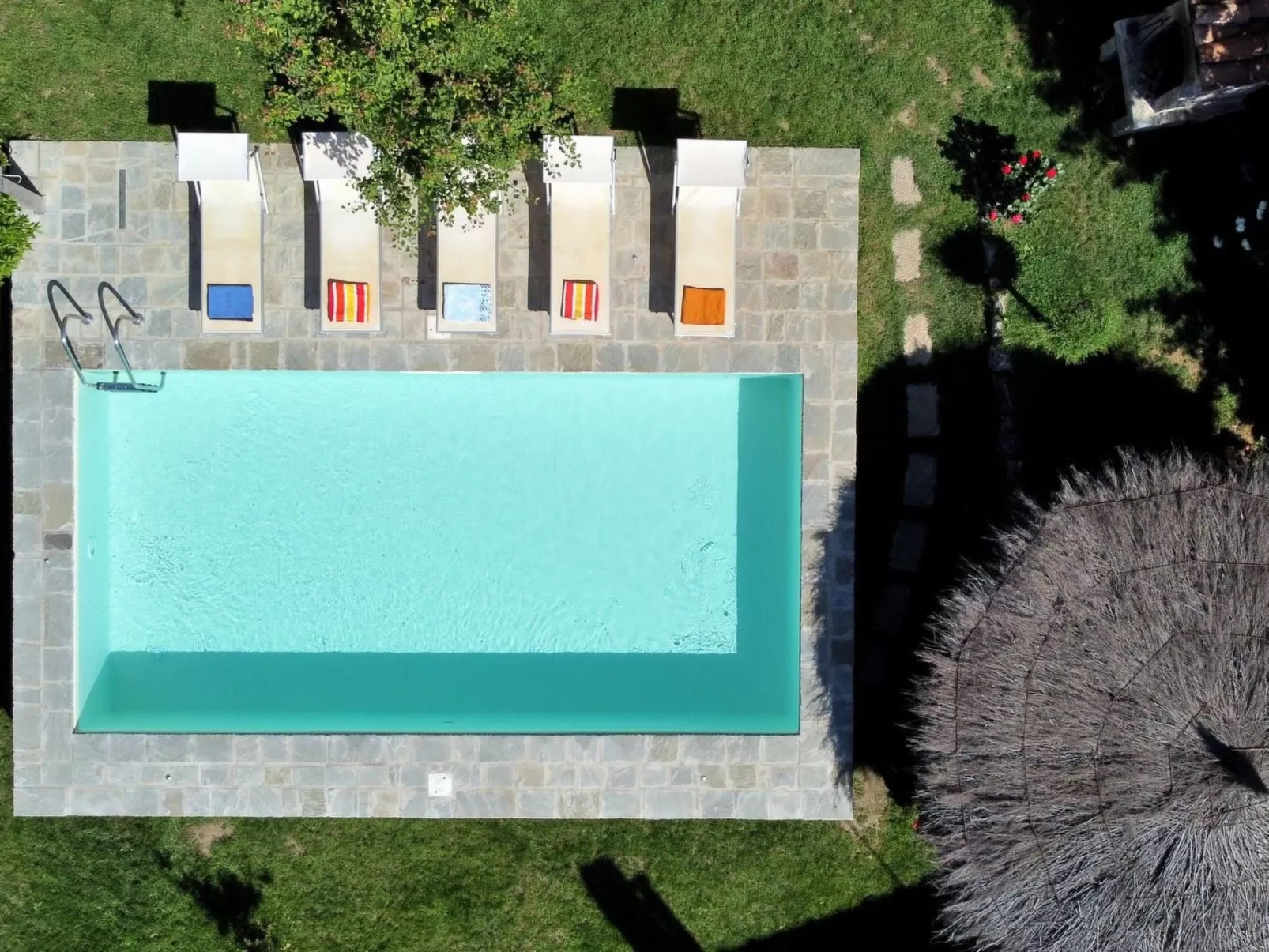 'Reasco' mit Balkon-Buiten