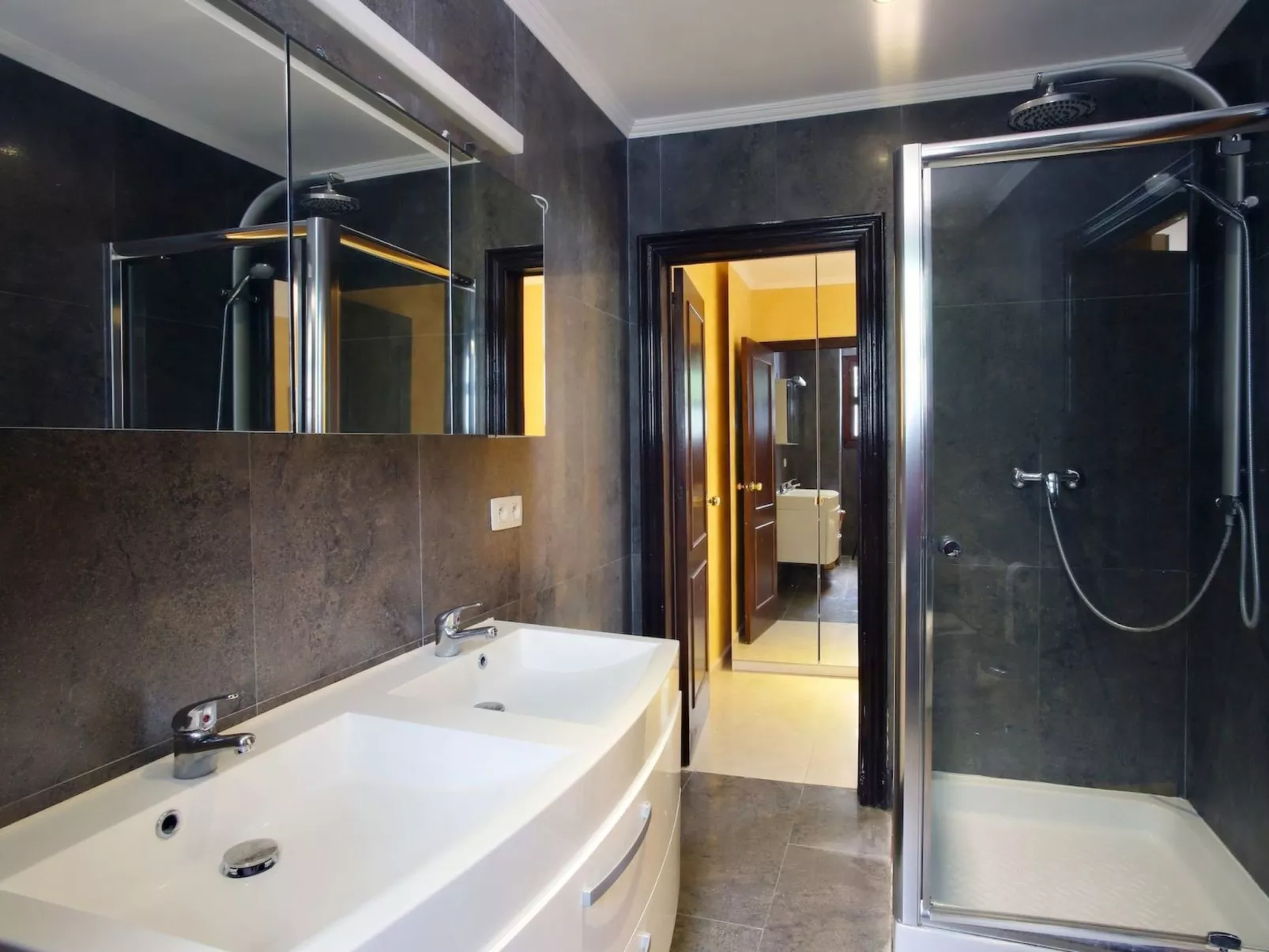 Große Villa Marbella für 20 Personen-Binnen