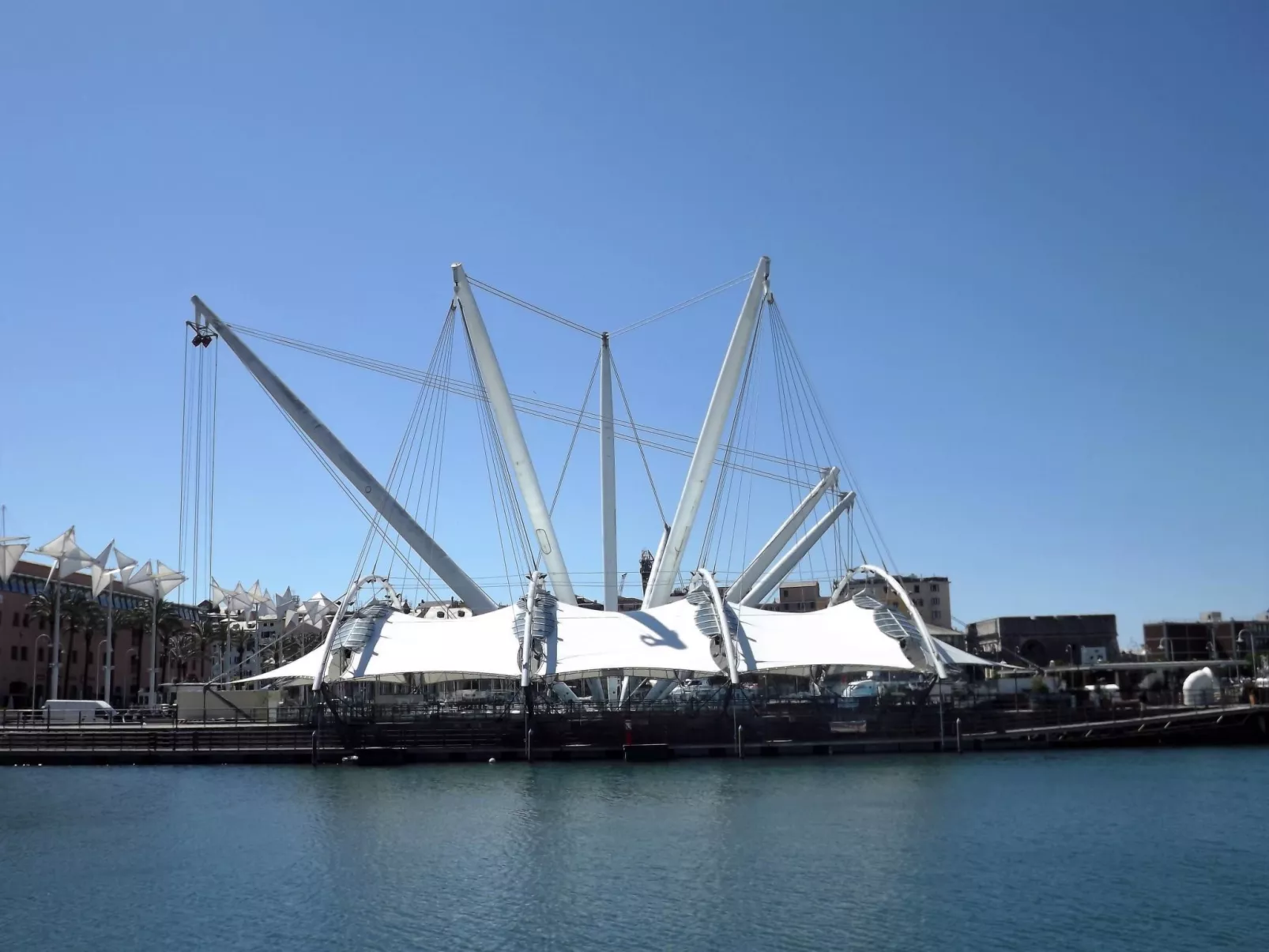 Für 4 Personen ca. 50 m&sup2; in Genua, Norditalien (Ligurien)-Buiten