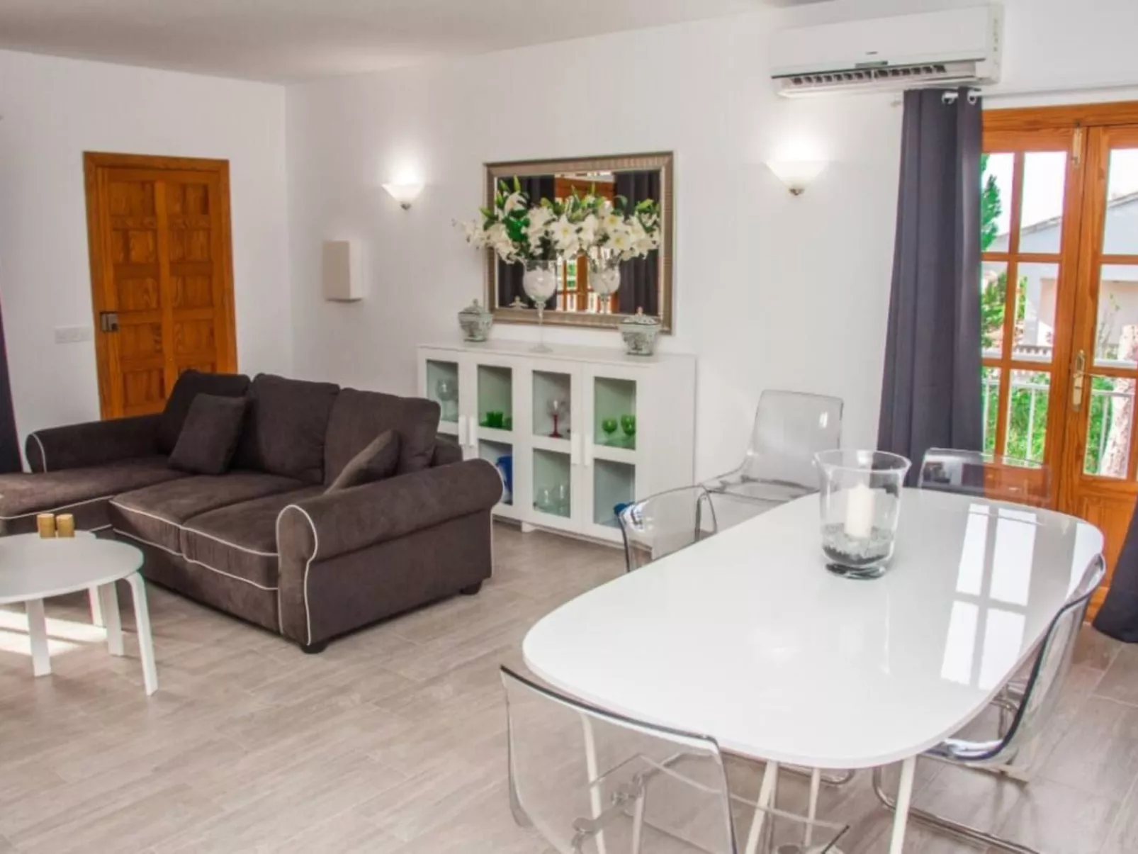 Villa Son Serra de Marina-Binnen