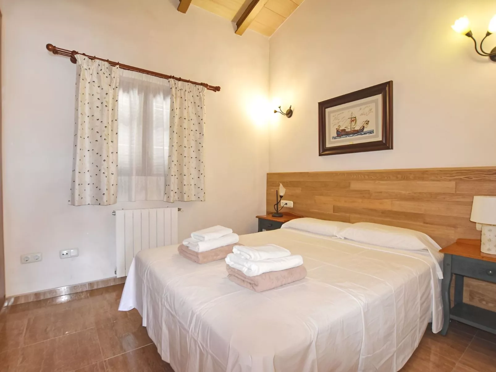 Finca mit großem eingezäunten Pool und Klimaanlage. - Binnen