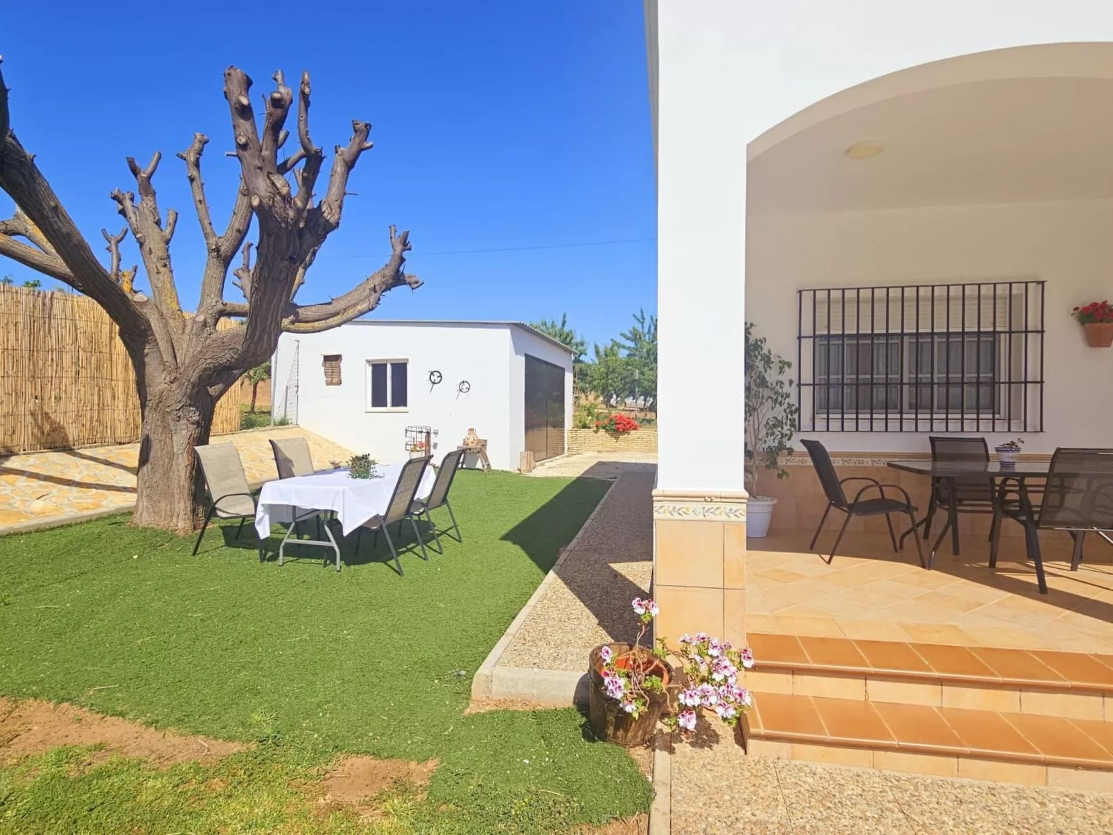 Ländliches Haus Limones-Image-tags.info