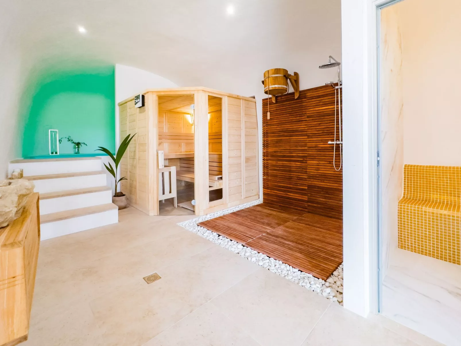 Luxuriöse Finca mit Pool, Spa und spektakulärer Aussicht-Binnen