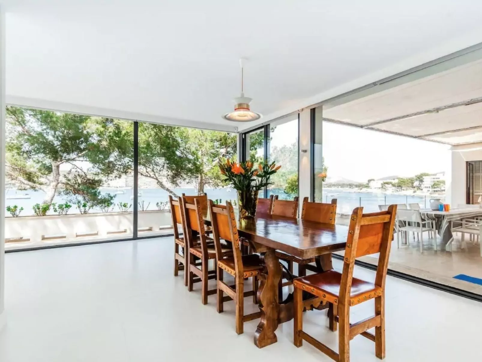 "Casa Blau Villa"-Image-tags.info