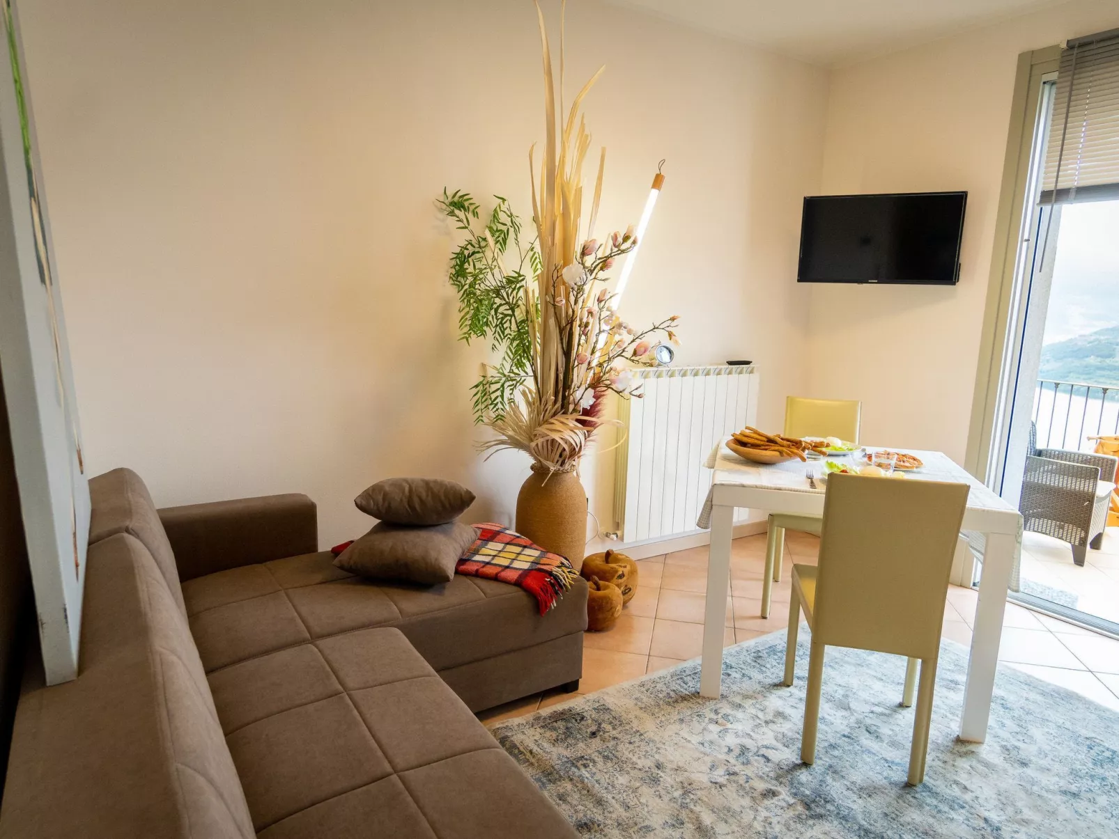 Serafino - Terrasse und Pool am Iseosee-Image-tags.info