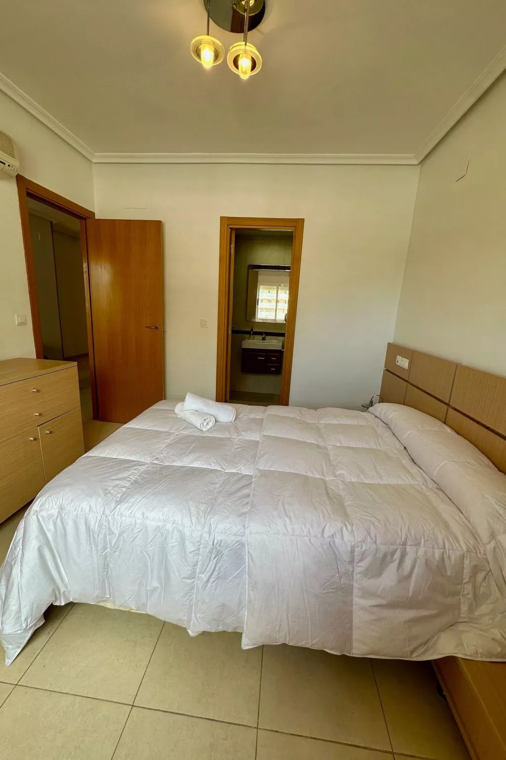 Apt Oropesa Agua Marina iii Rentalholidays 018-Binnen