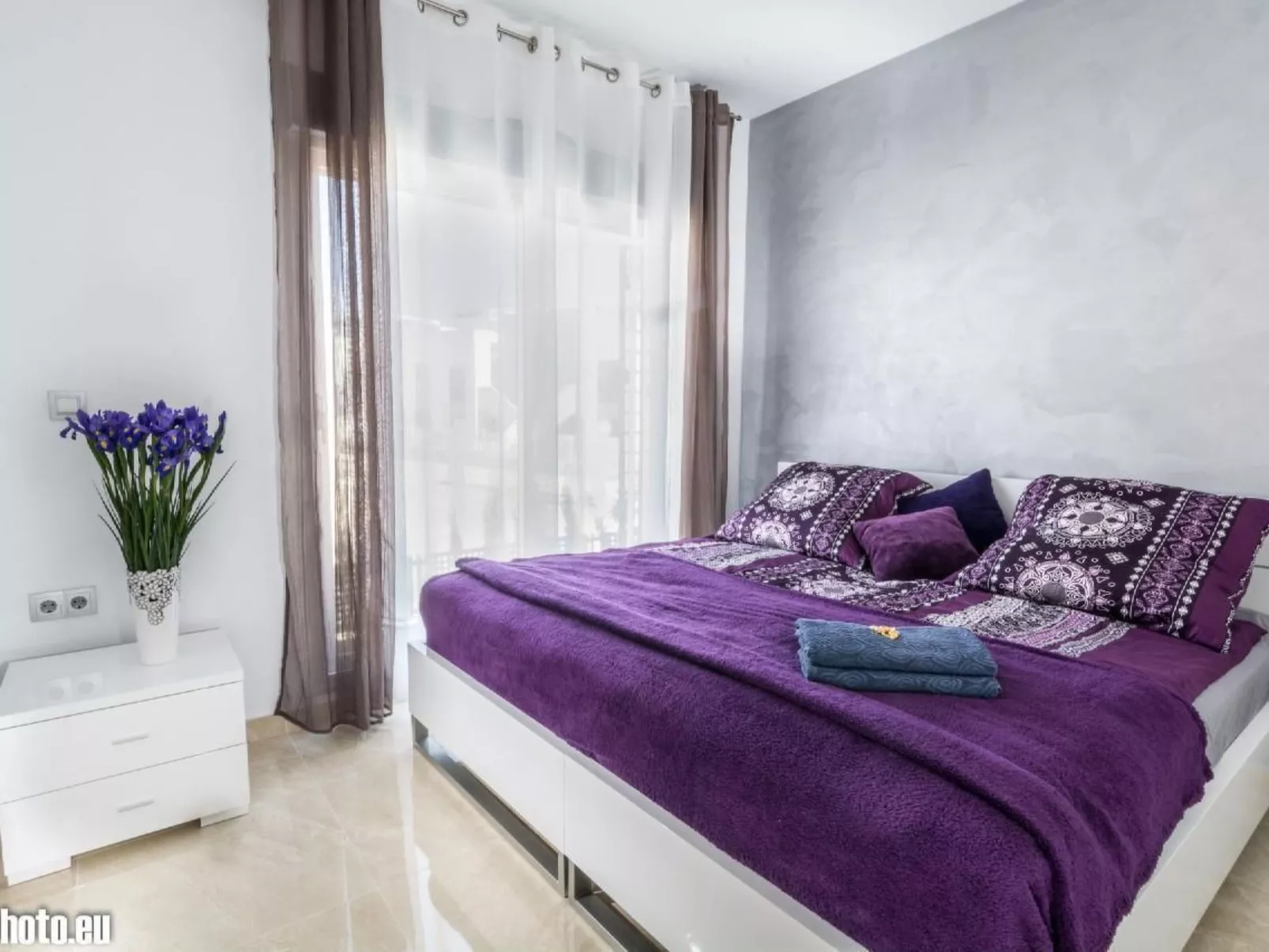 "Sunny Villa" mit Schwimmbad-Binnen